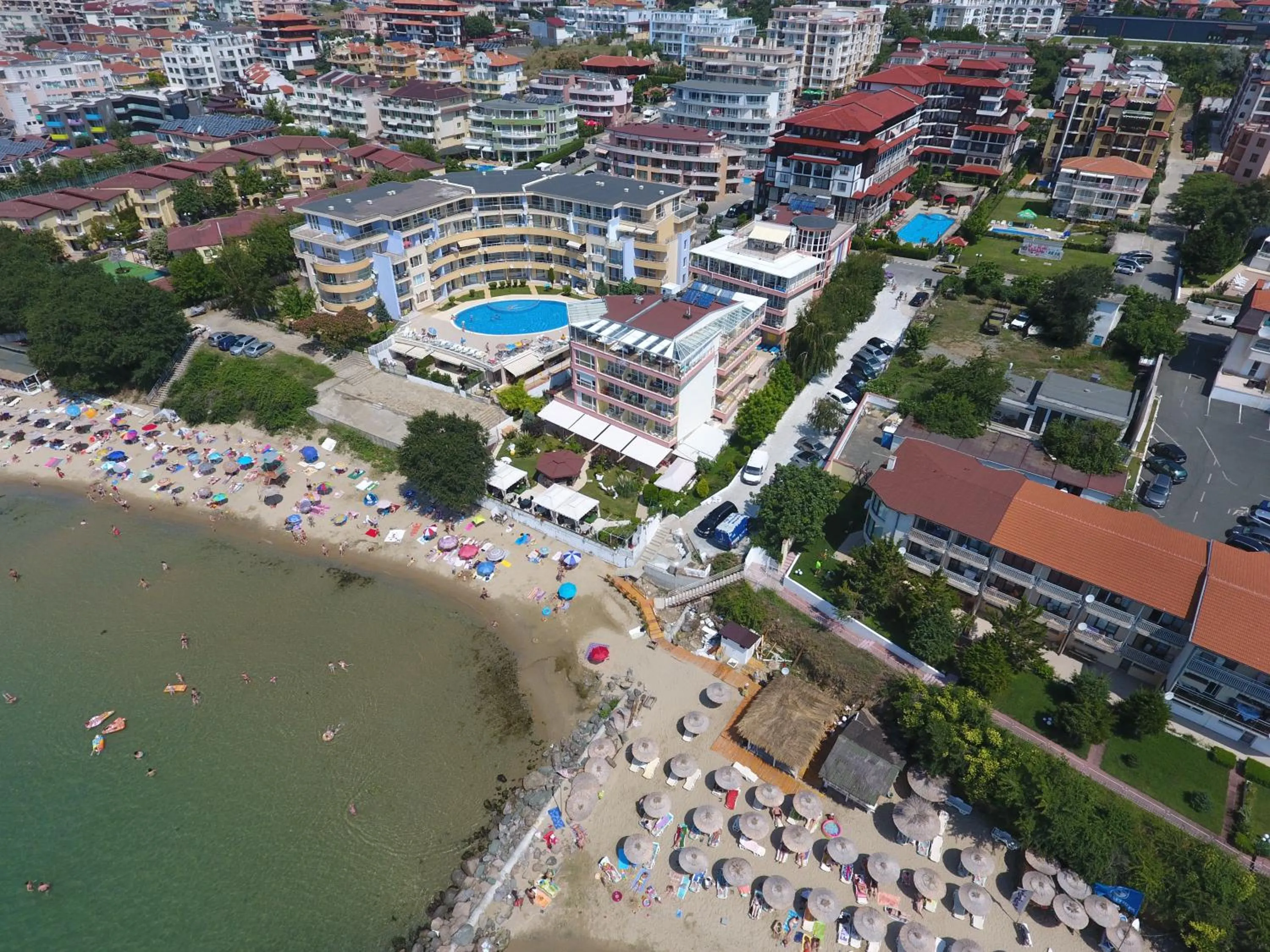 Iris Beach Hotel