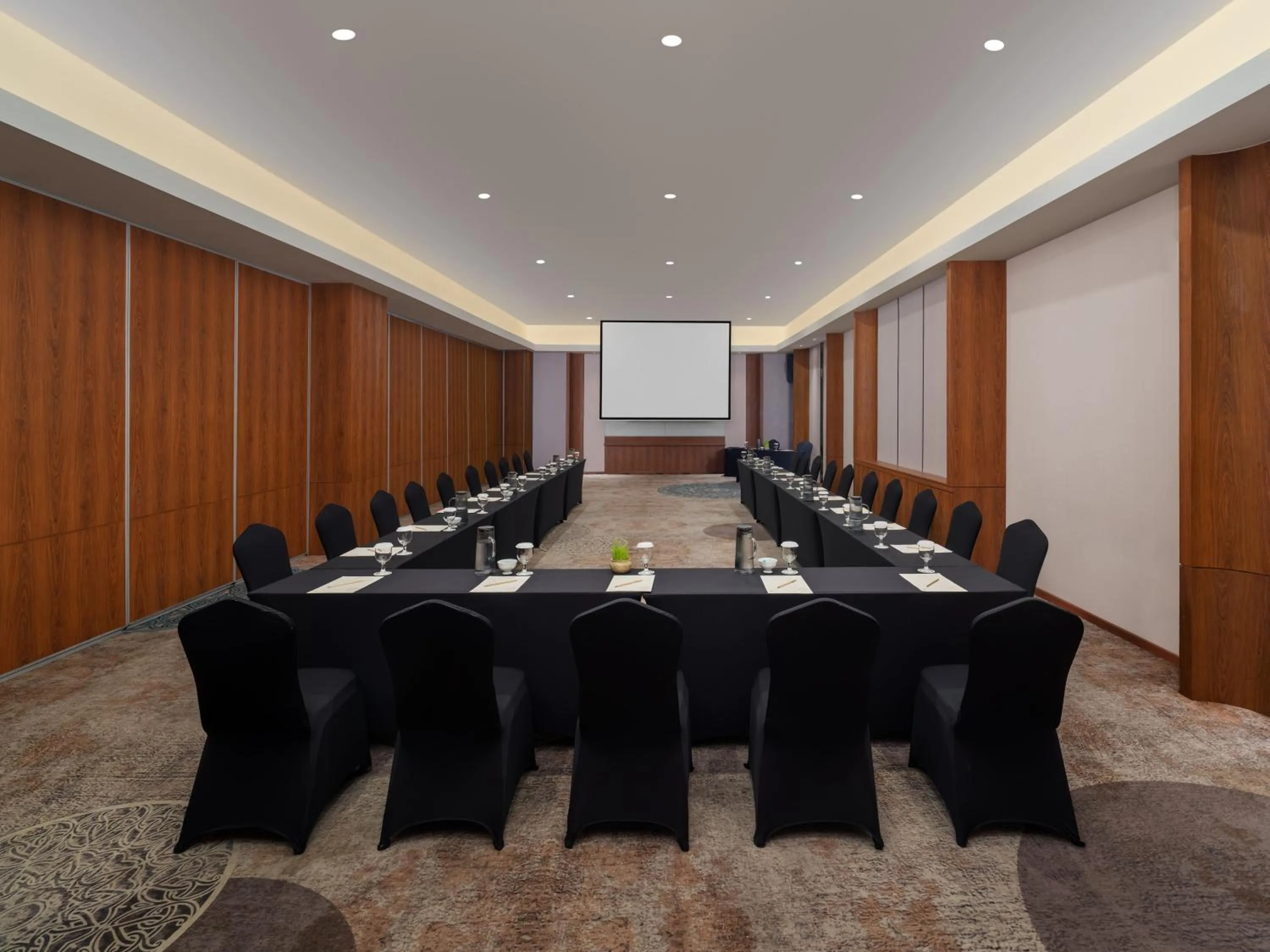 Meeting/conference room in The Manohara Hotel Yogyakarta