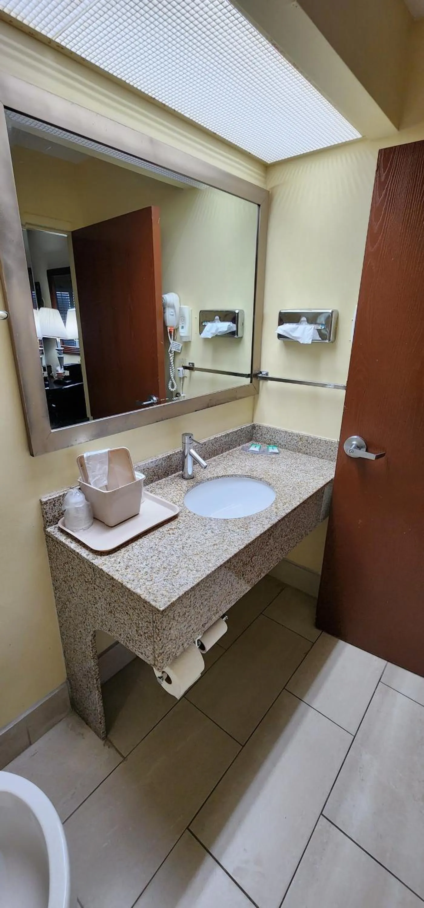 Bathroom in Quality Inn Albany