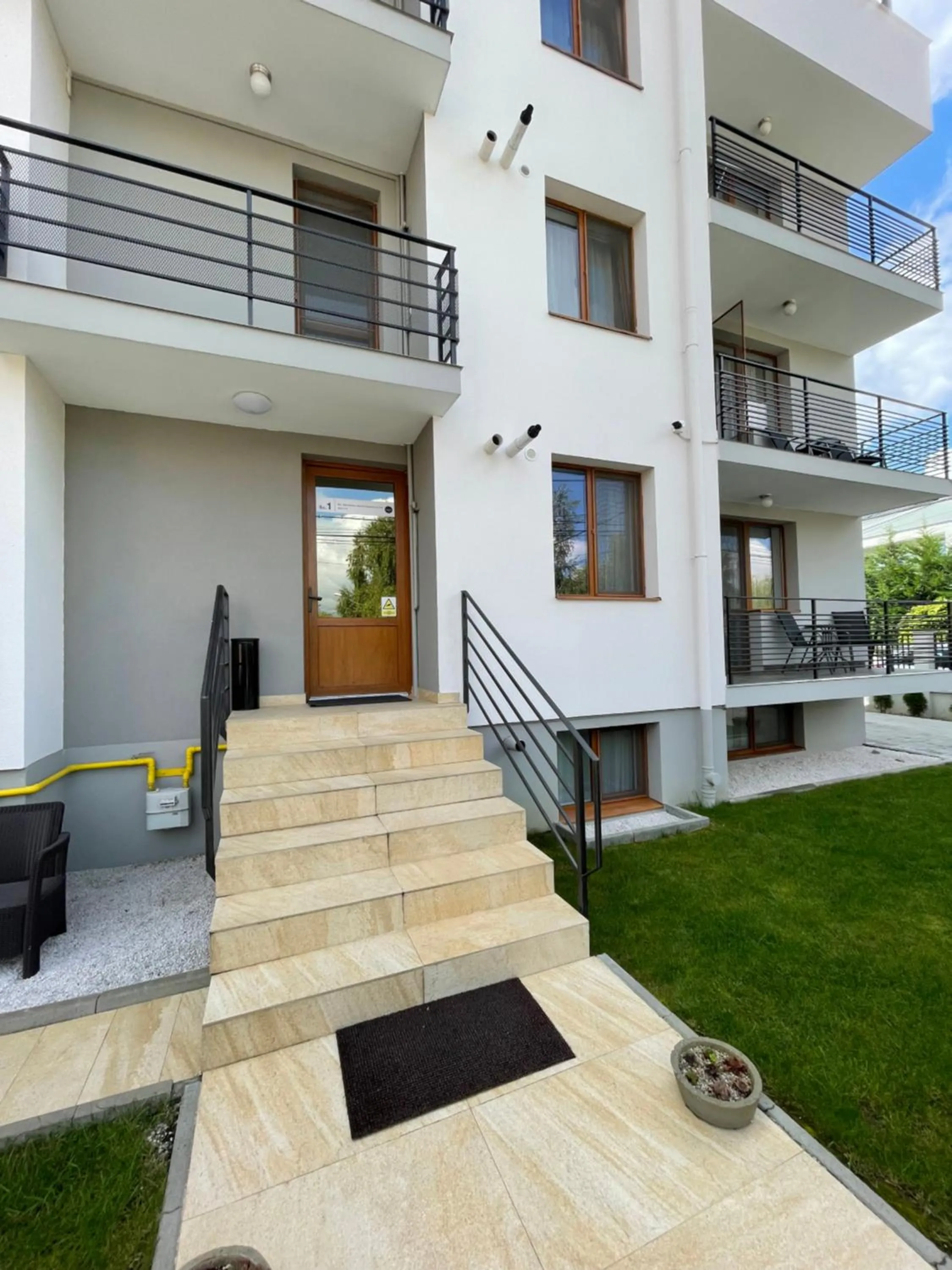 Swimming pool in Urbio Private Suites