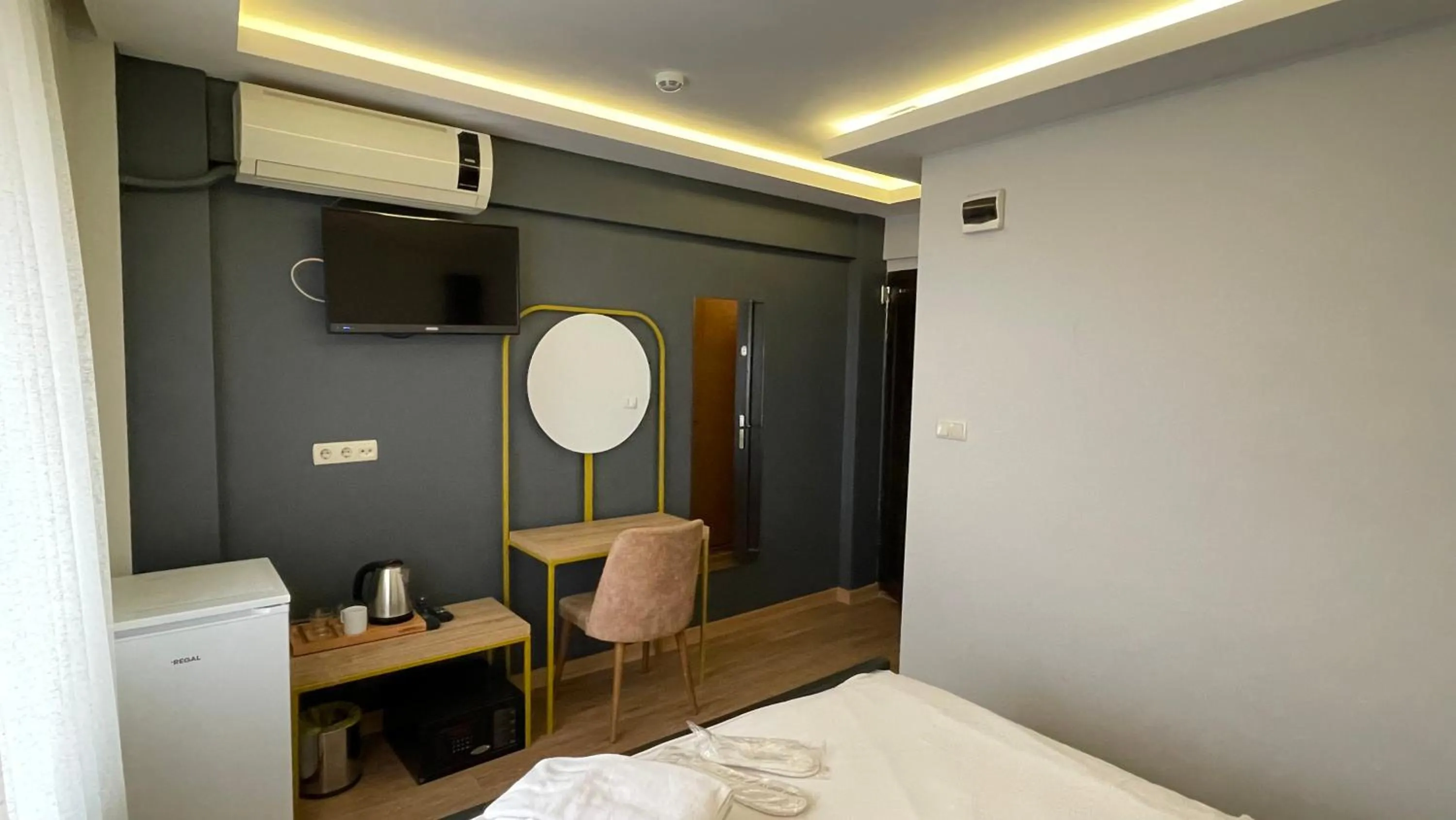 Coffee/tea facilities in Ora Bella Hotel