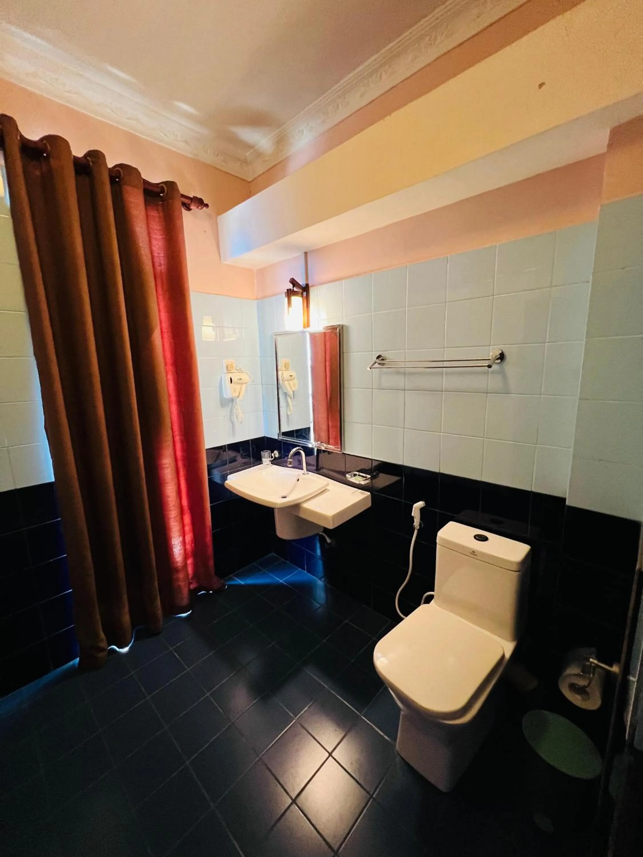 Lafala Hotel & Service Apartment