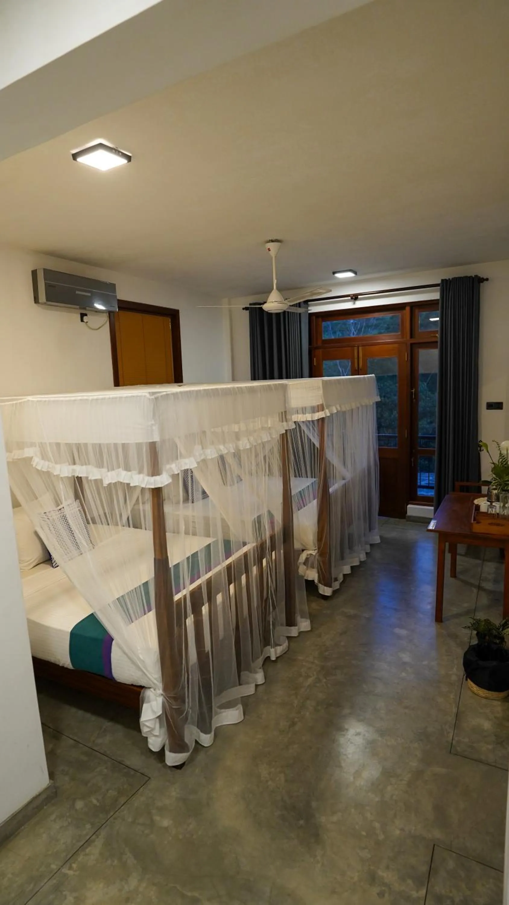 Bedroom, Bed in Hanthana House