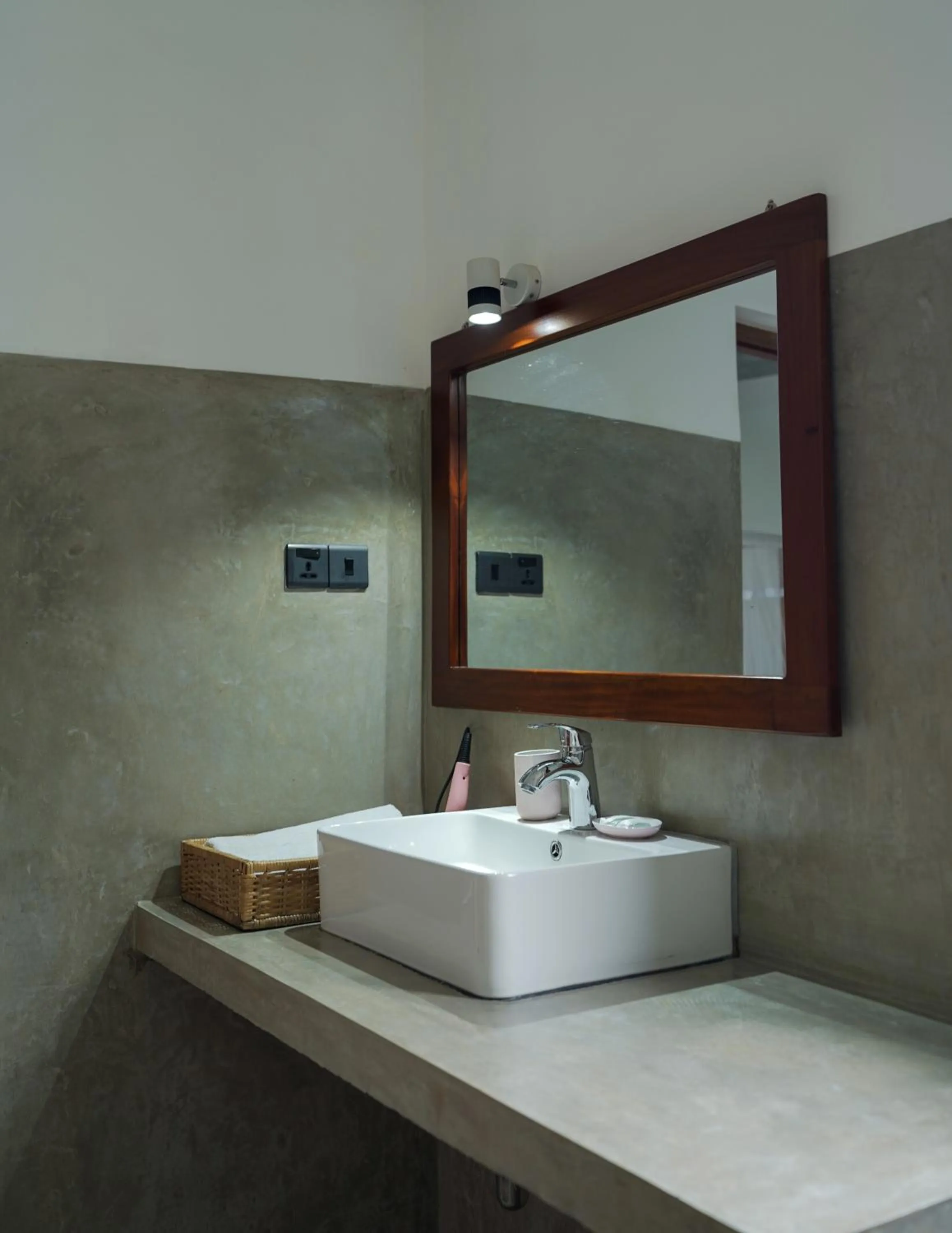 Bathroom in Hanthana House