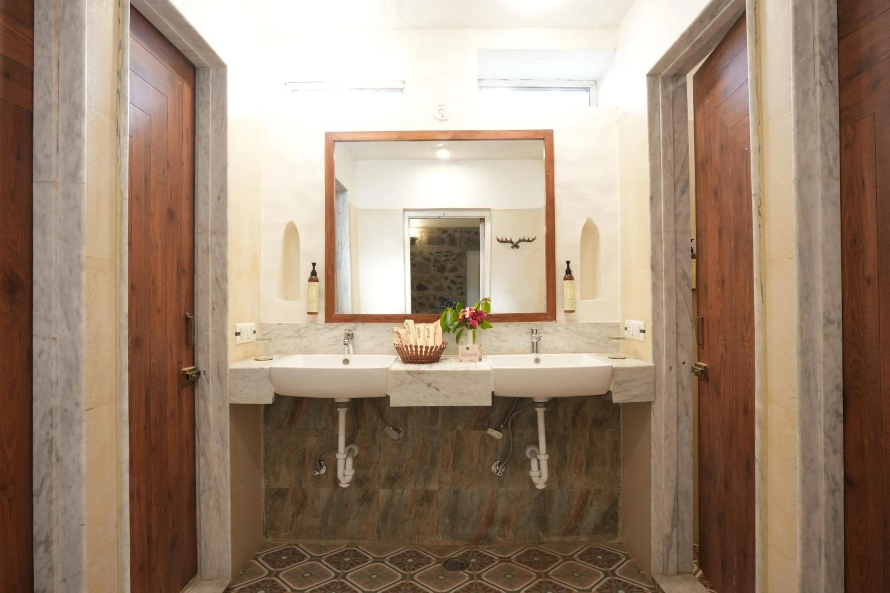 Bathroom in Astroport Sariska Treetop by Eight Continents
