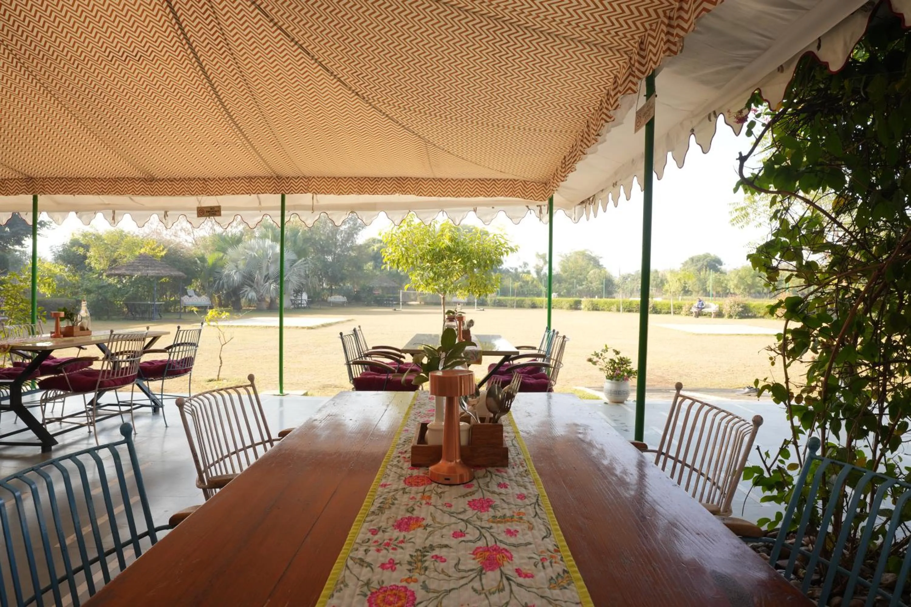 Restaurant/places to eat in Astroport Sariska Treetop by Eight Continents