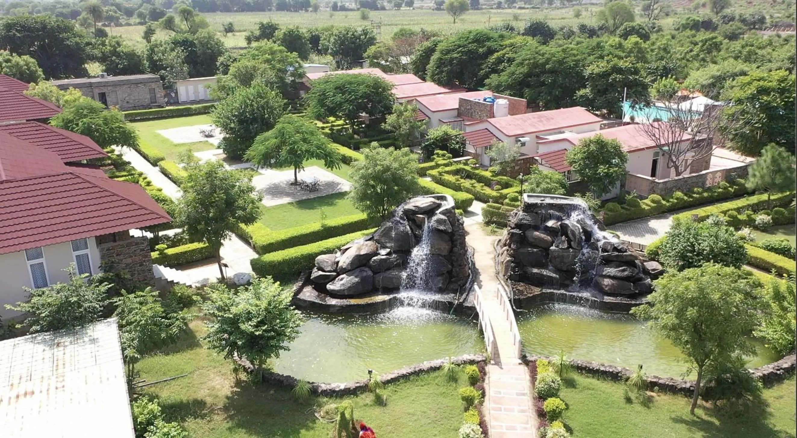 Facade/entrance in Astroport Sariska Treetop by Eight Continents