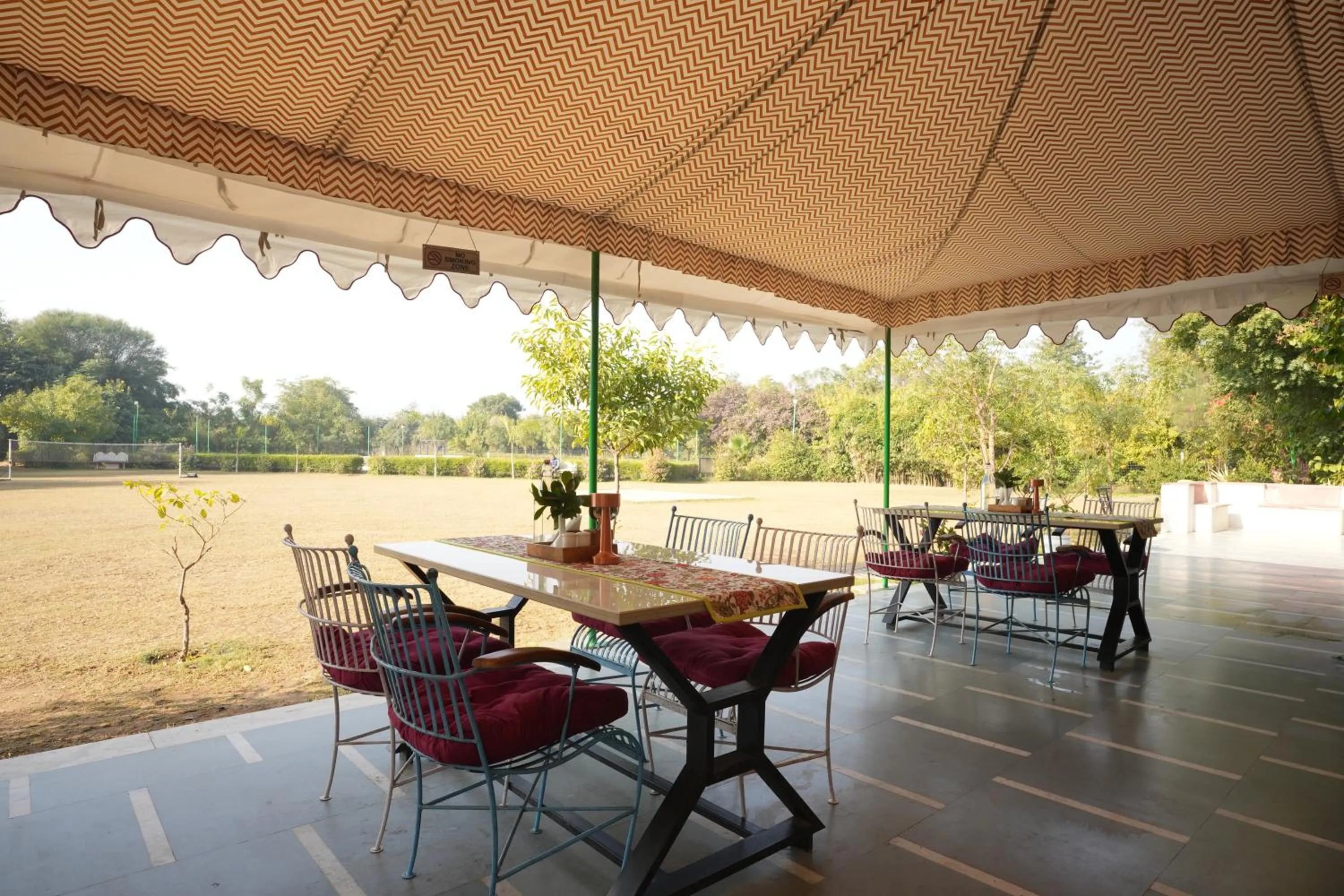 Restaurant/places to eat in Astroport Sariska Treetop by Eight Continents
