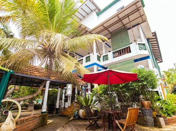 Frangipani Beach Villa