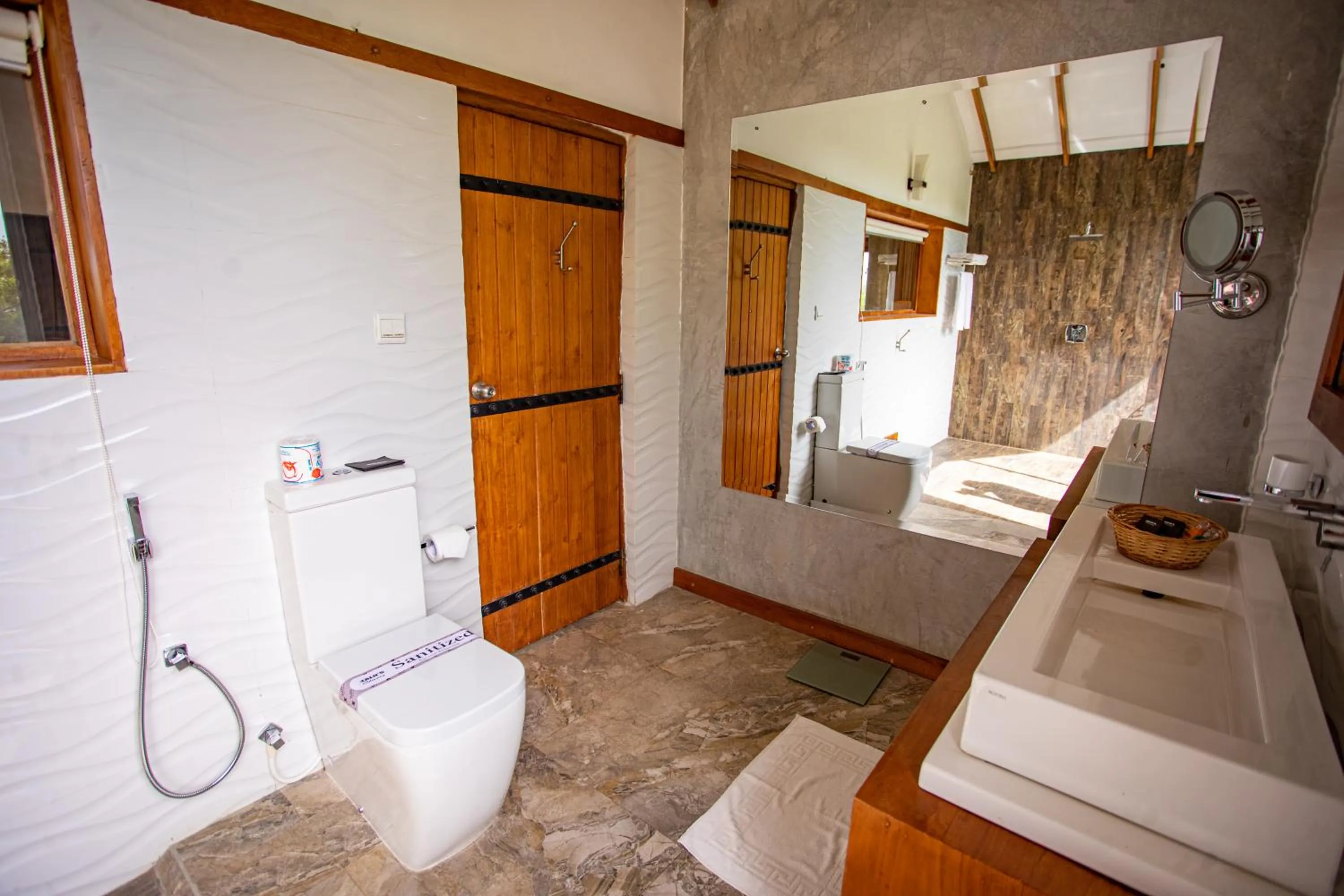 Bathroom in Kalu's Hideaway Udawalawe