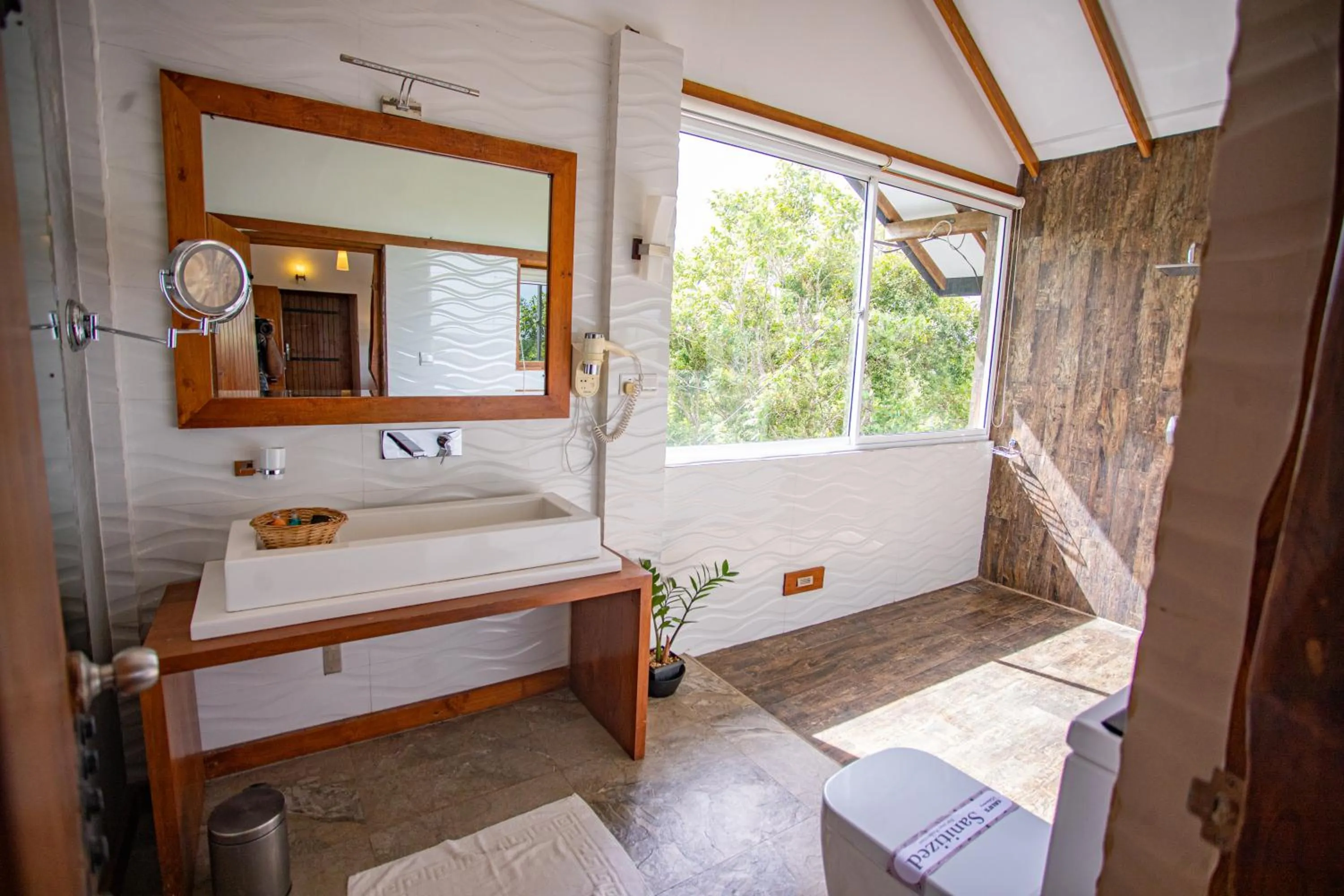 Bathroom in Kalu's Hideaway Udawalawe
