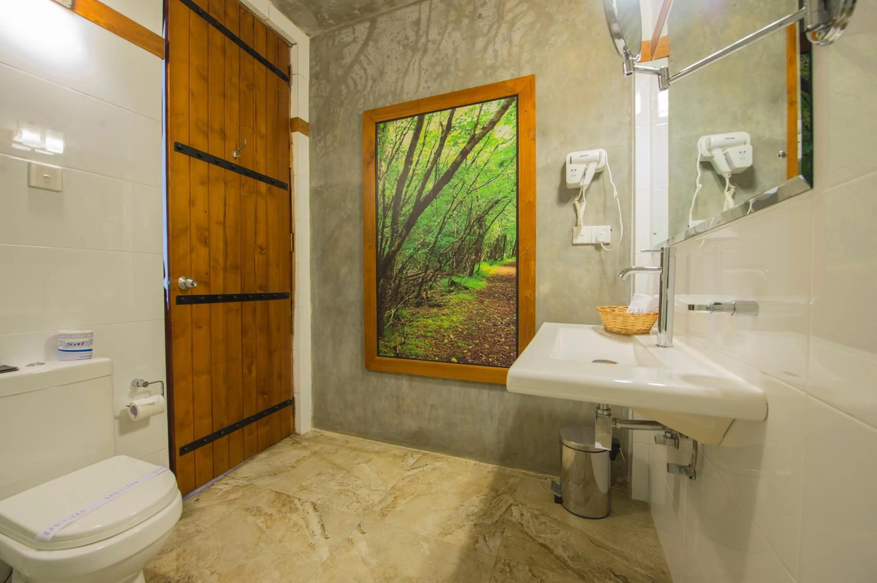 Bathroom in Kalu's Hideaway Udawalawe