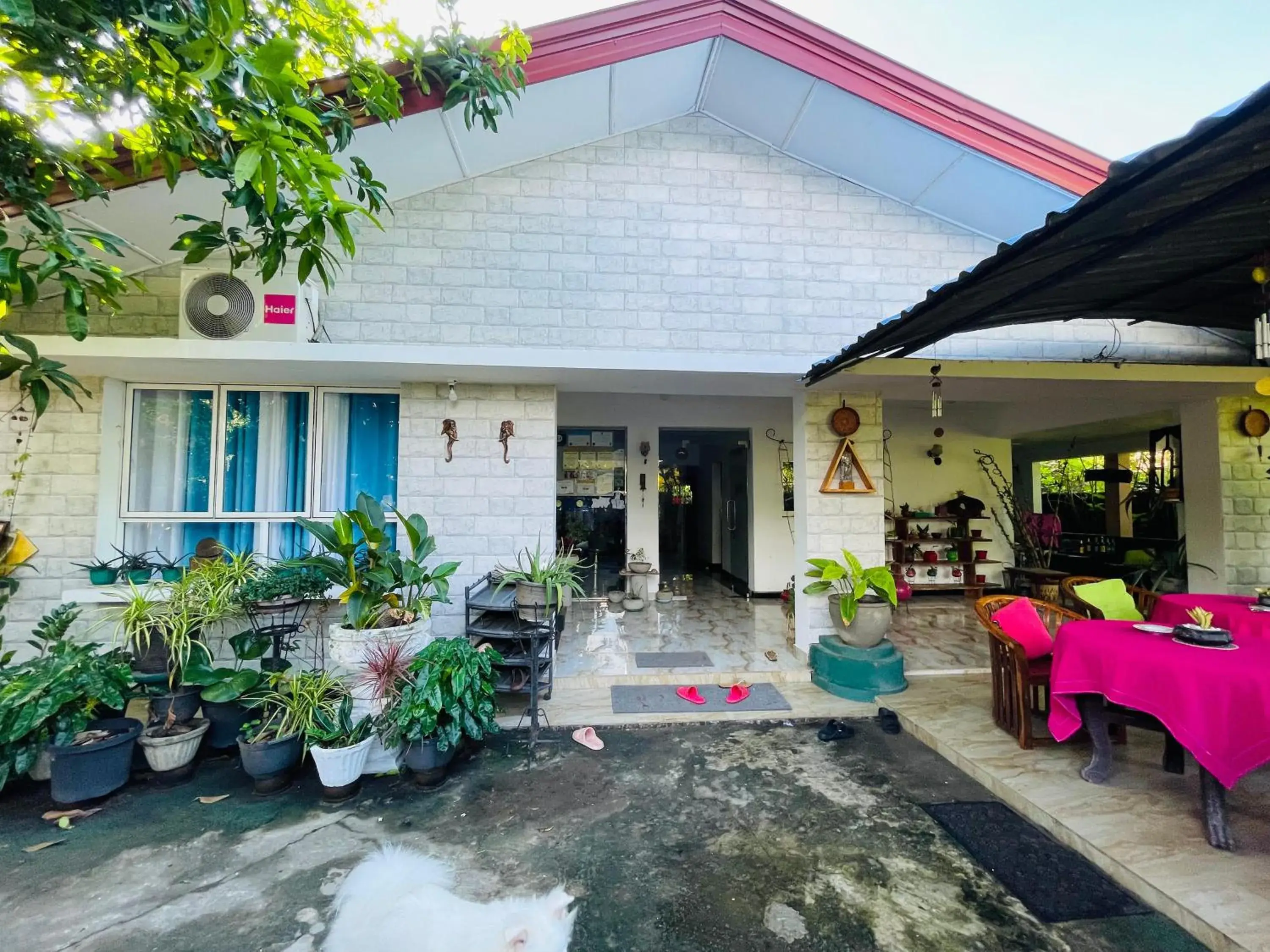 Rock Cascade Tourist Home & Cookery School Rock Cascade Tourist Home & Cookery School