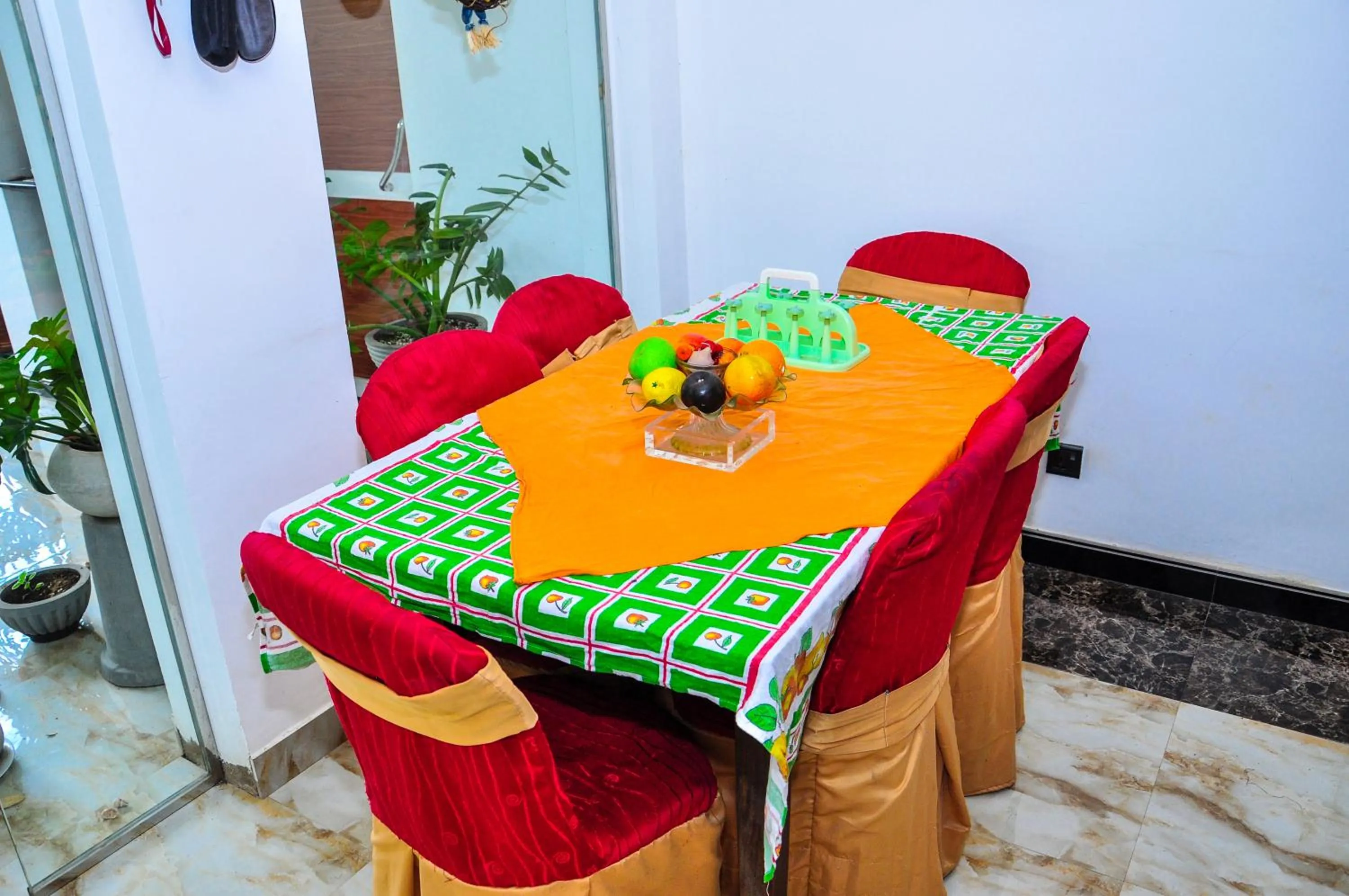 Restaurant/places to eat in Rock Cascade Tourist Home & Cookery School