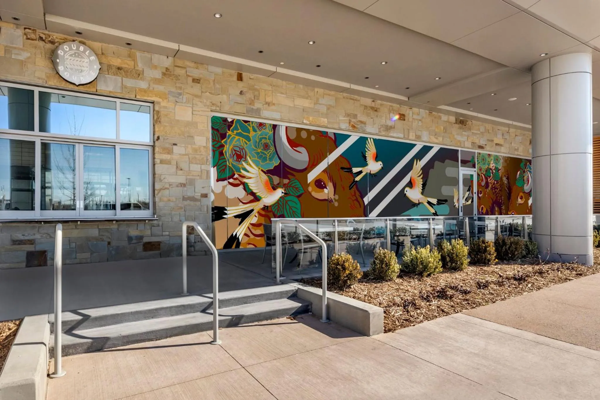 Restaurant/places to eat in Omni Oklahoma City Hotel