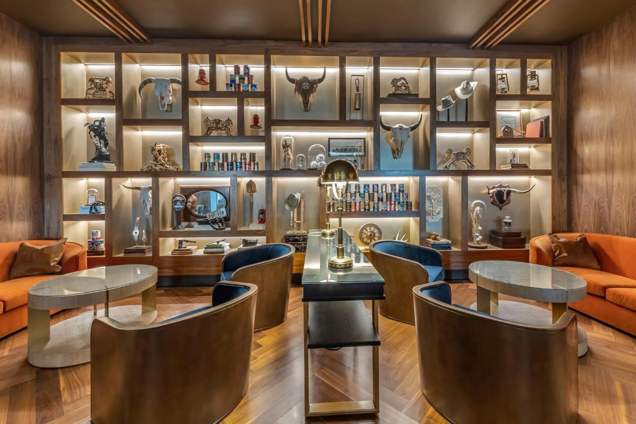 Restaurant/places to eat in Omni Oklahoma City Hotel