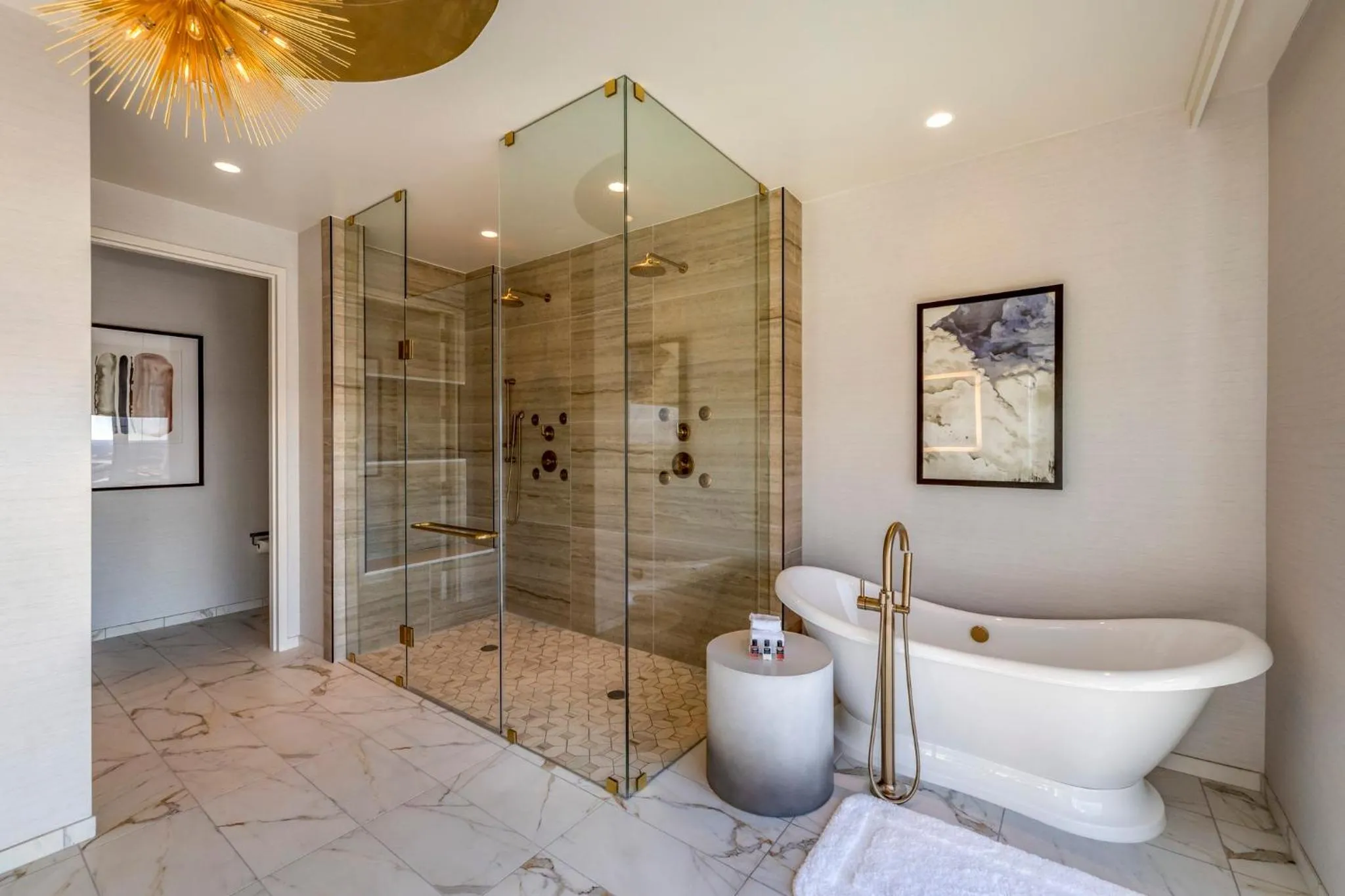 Photo of the whole room in Omni Oklahoma City Hotel