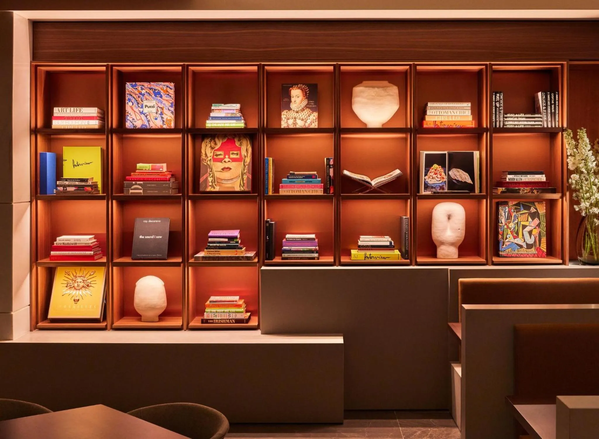 Restaurant/places to eat in Omni Boston Hotel at the Seaport