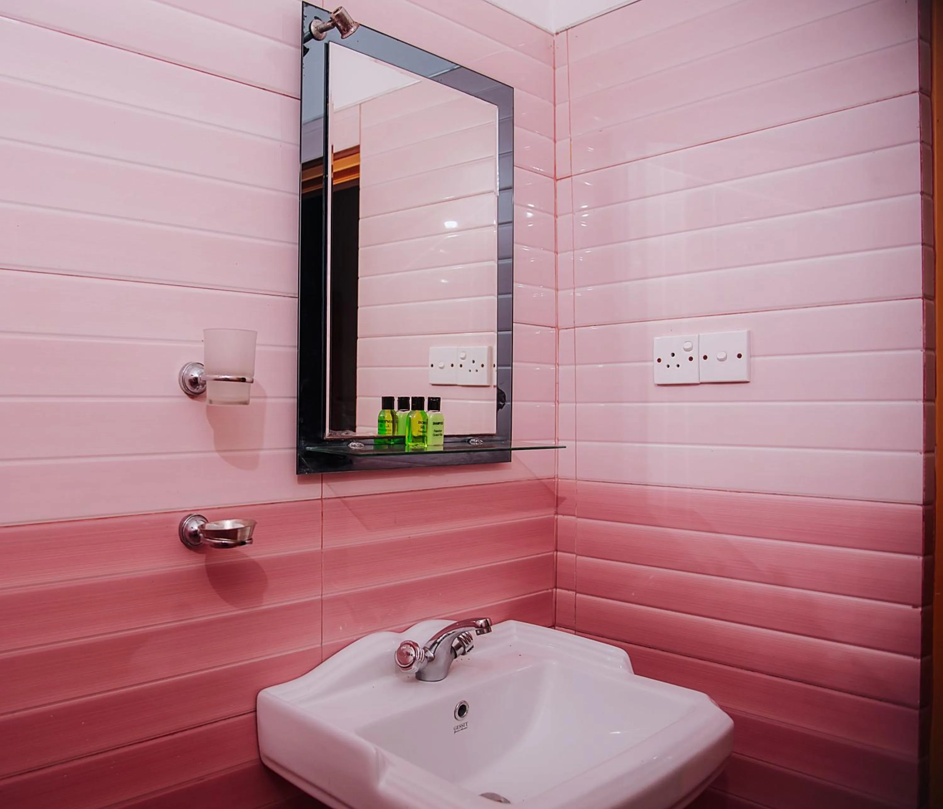 Bathroom in Freedom Guest Inn Ella