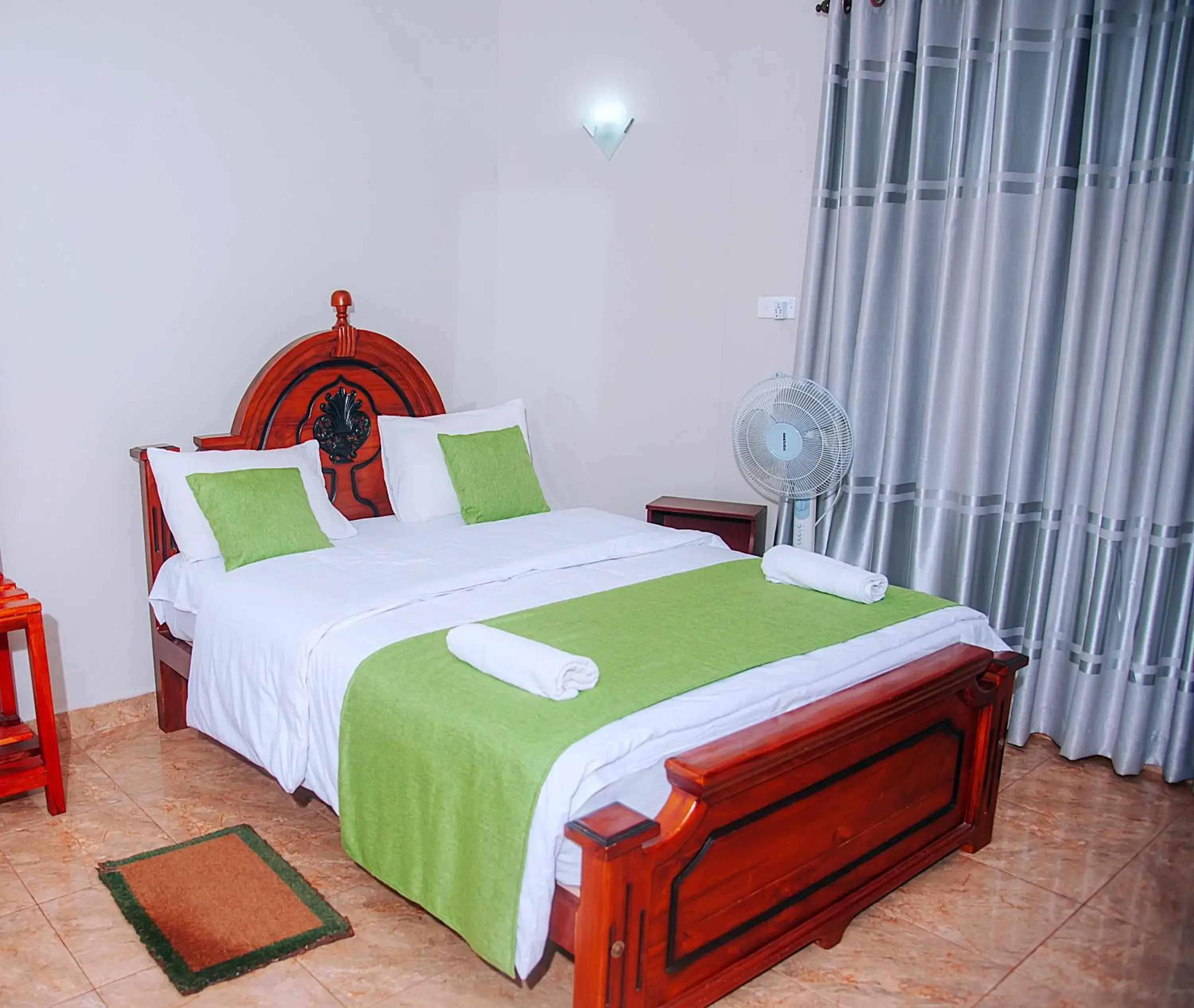 Comfort Double Room with Balcony in Freedom Guest Inn Ella Comfort Double Room with Balcony in Freedom Guest Inn Ella