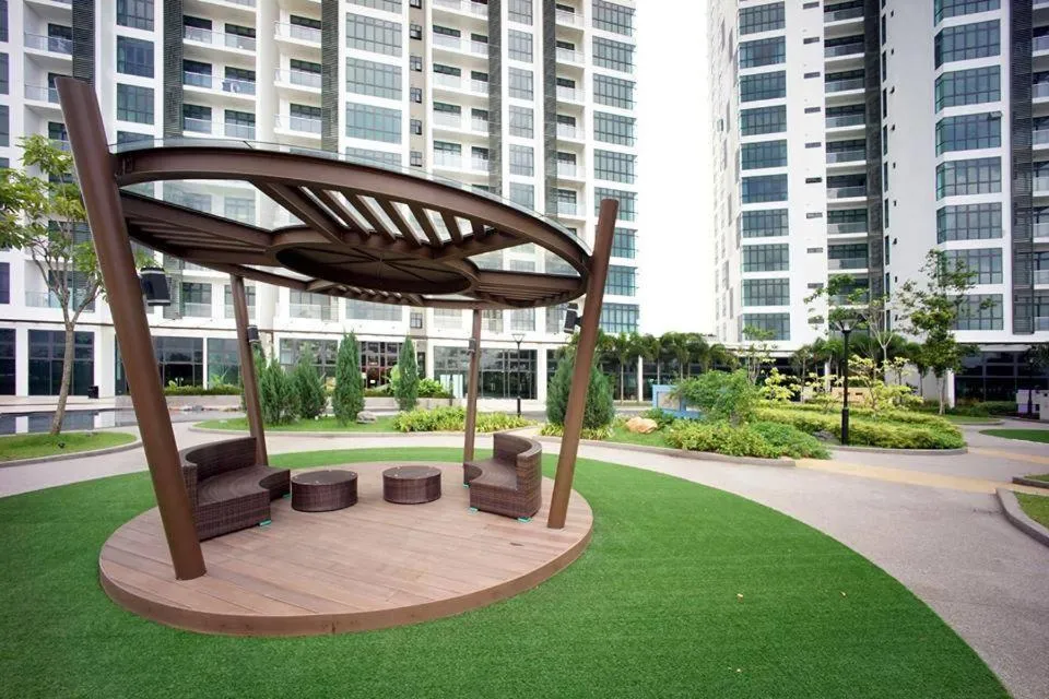 Garden in ABHOME "JAPAN SUITE" #GreenHaven #Olympic Pool #360"SeaView #JB