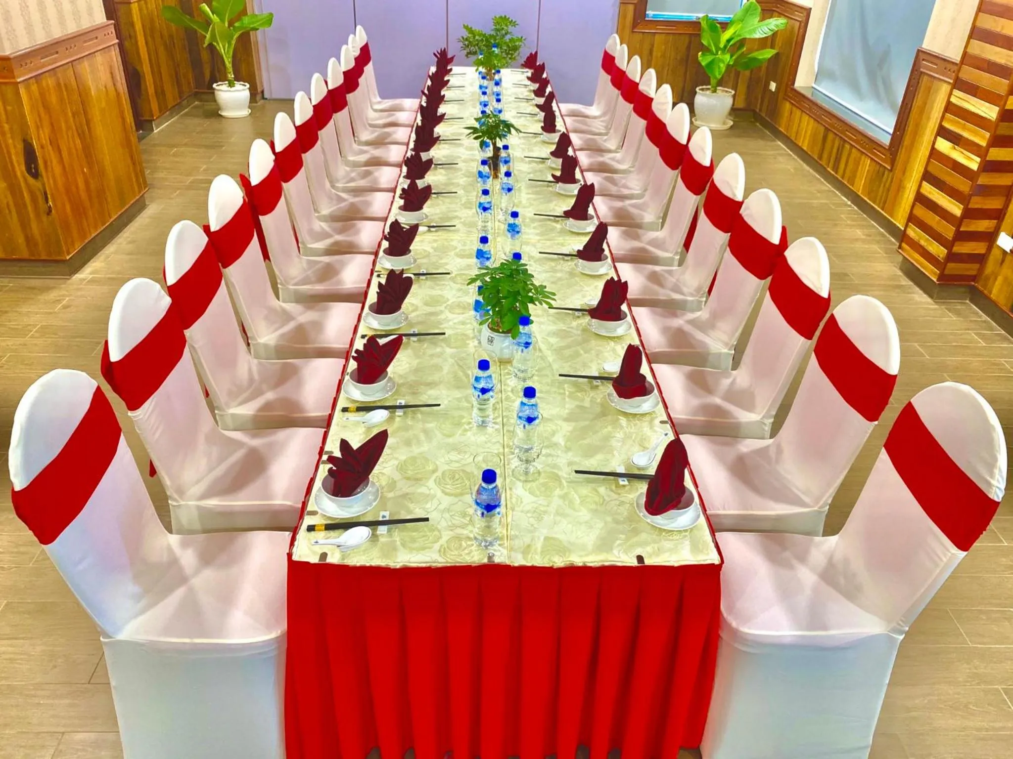 Banquet/Function facilities in Royal Khanh Hotel
