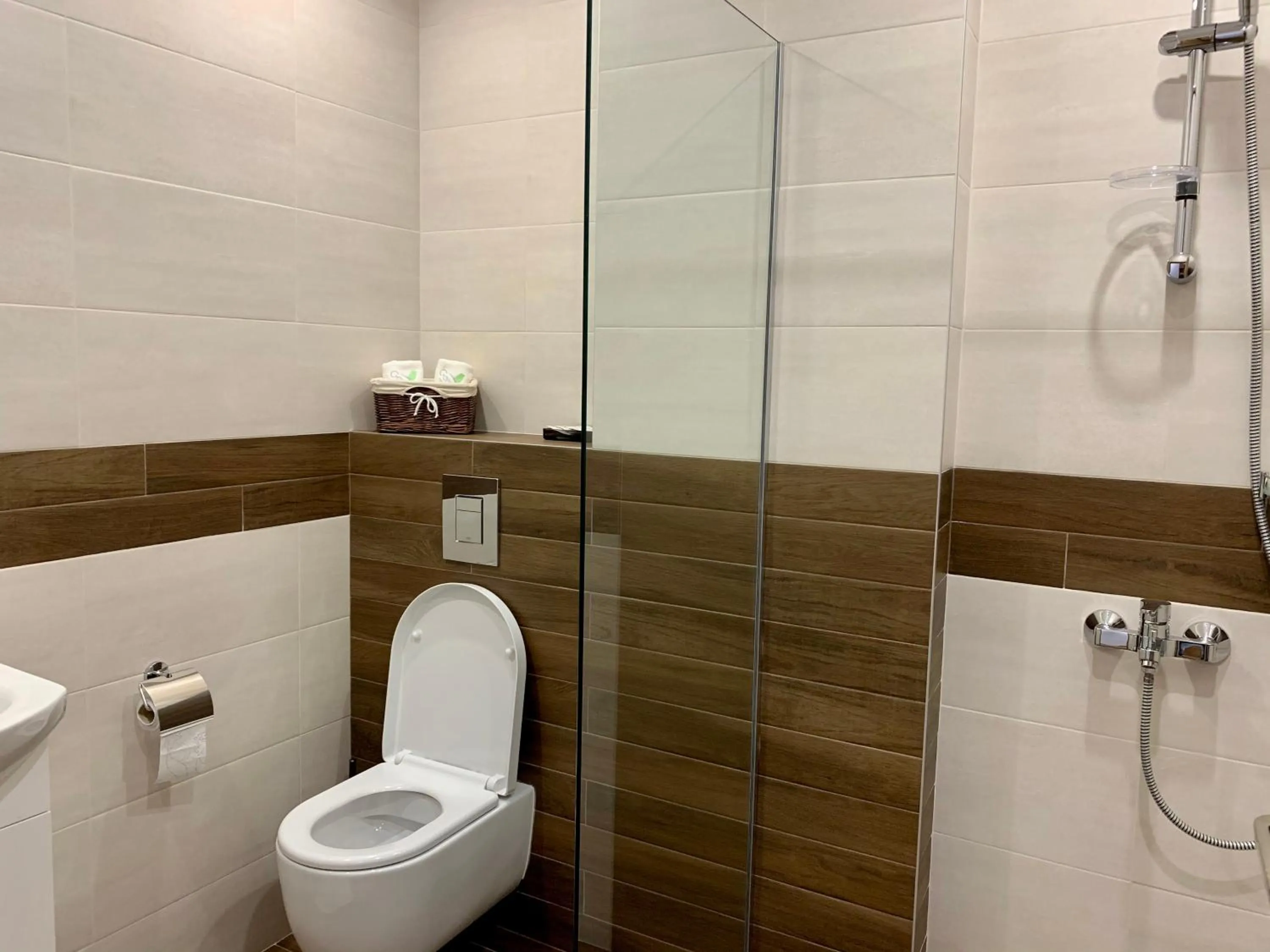 Bathroom in Gardenia Apartments