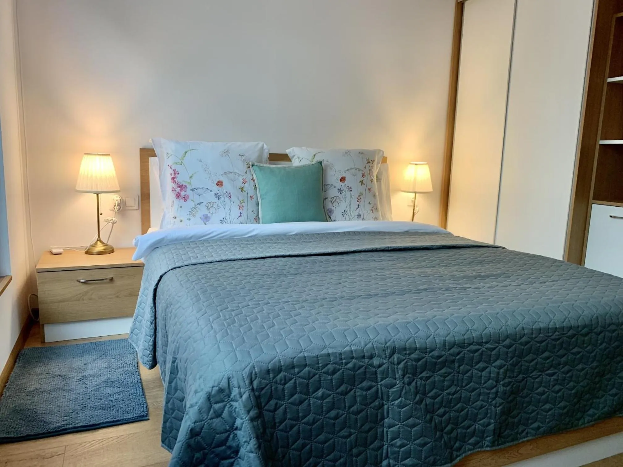 Bed in Gardenia Apartments