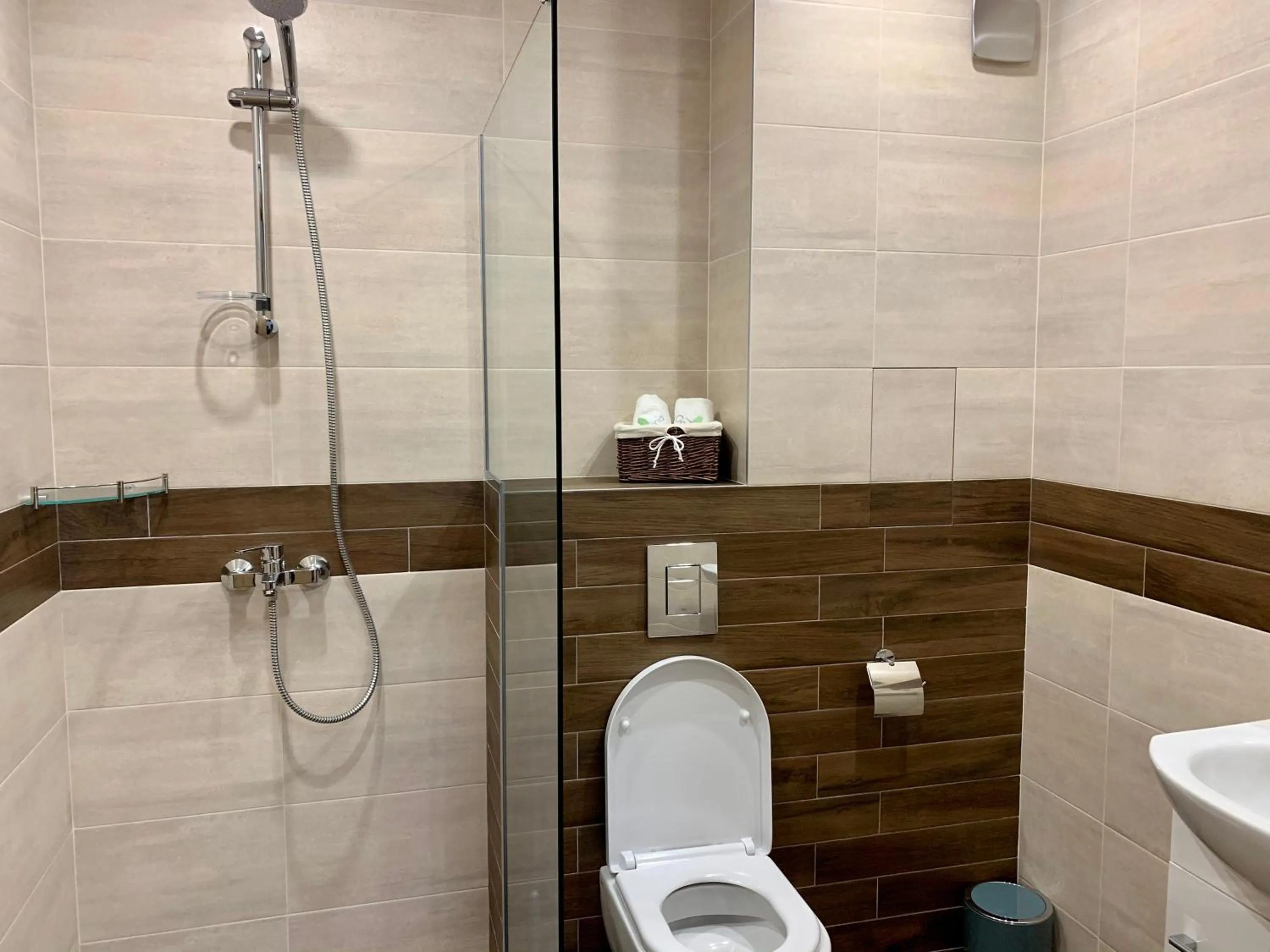 Bathroom in Gardenia Apartments