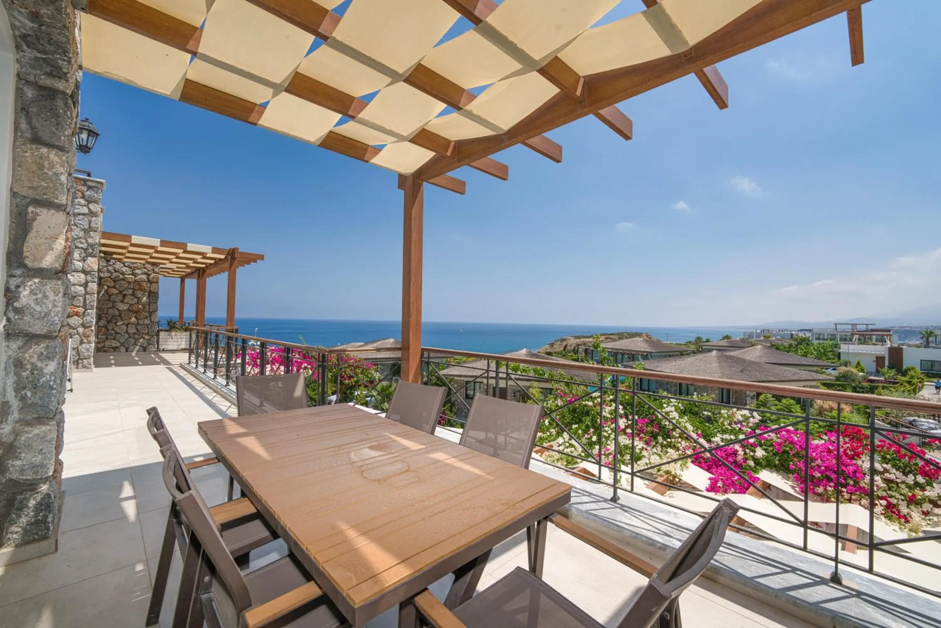 Three-Bedroom Suite in Maldives Holiday Homes Three-Bedroom Suite in Maldives Holiday Homes