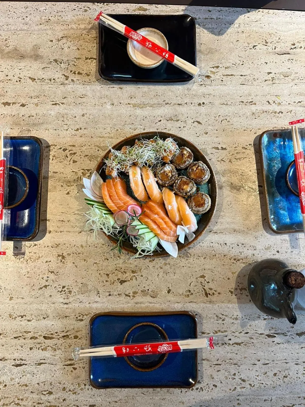 Food in Village Le Canton