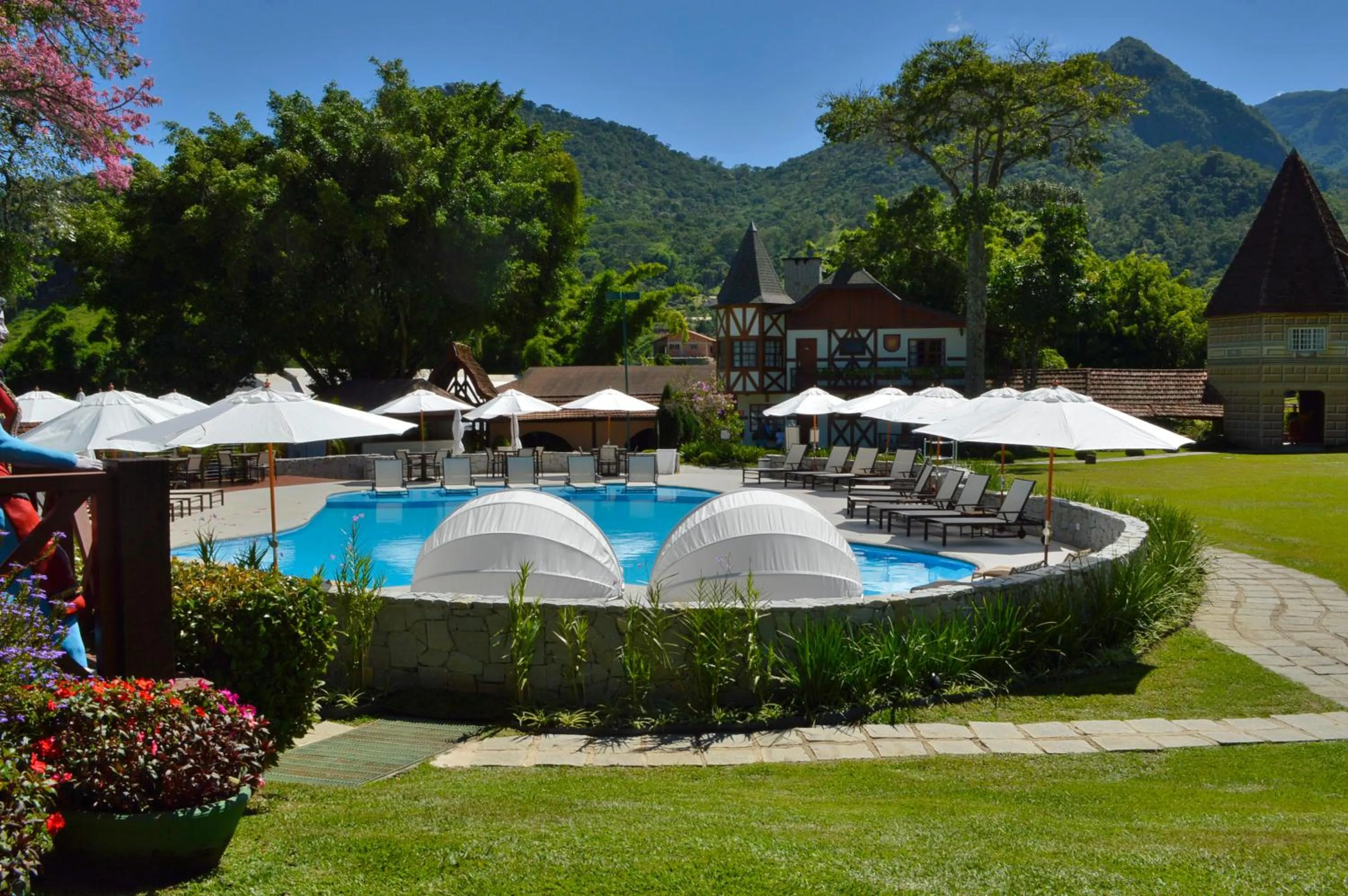 Lounge or bar in Village Le Canton