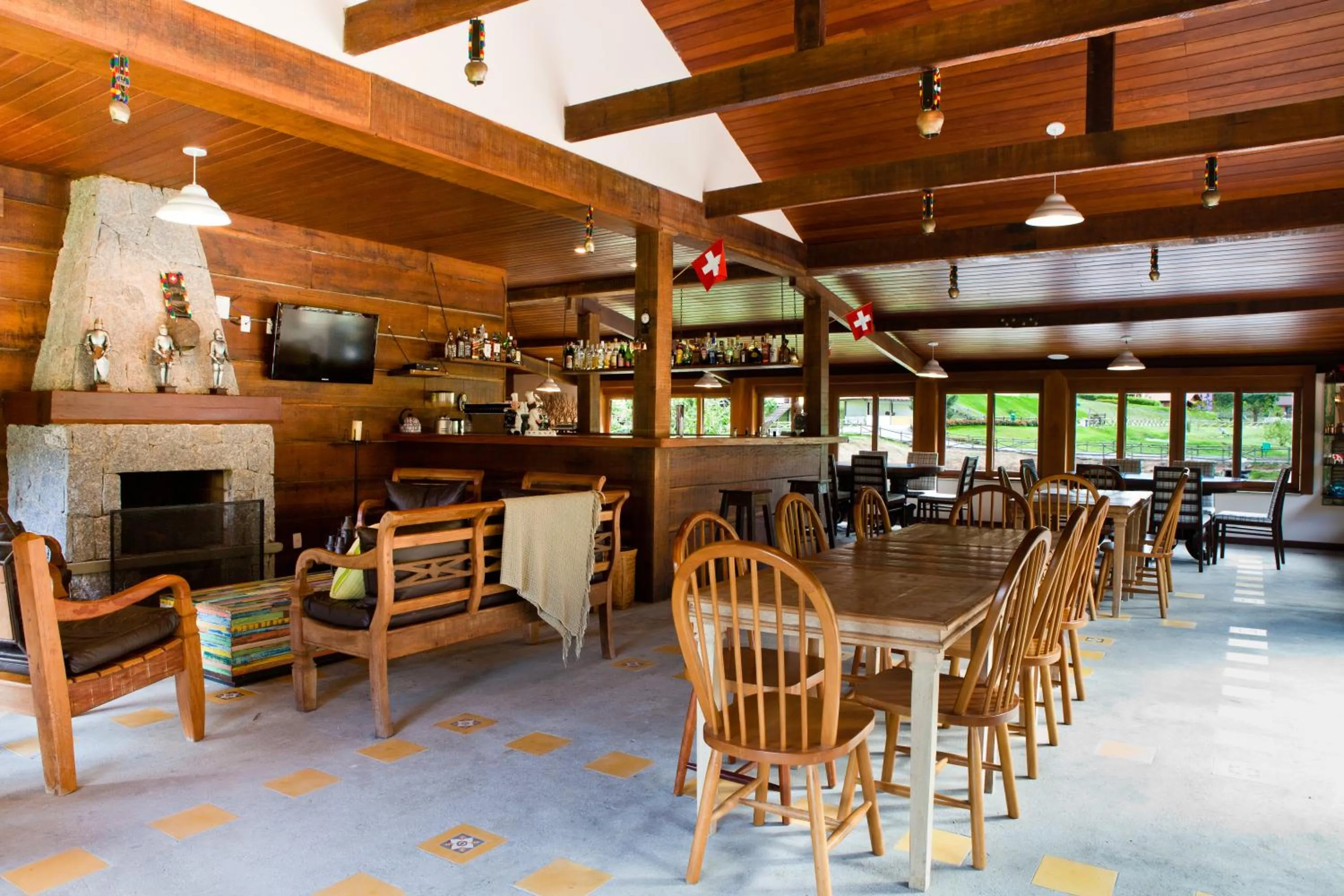 Restaurant/places to eat in Fazenda Suica Le Canton