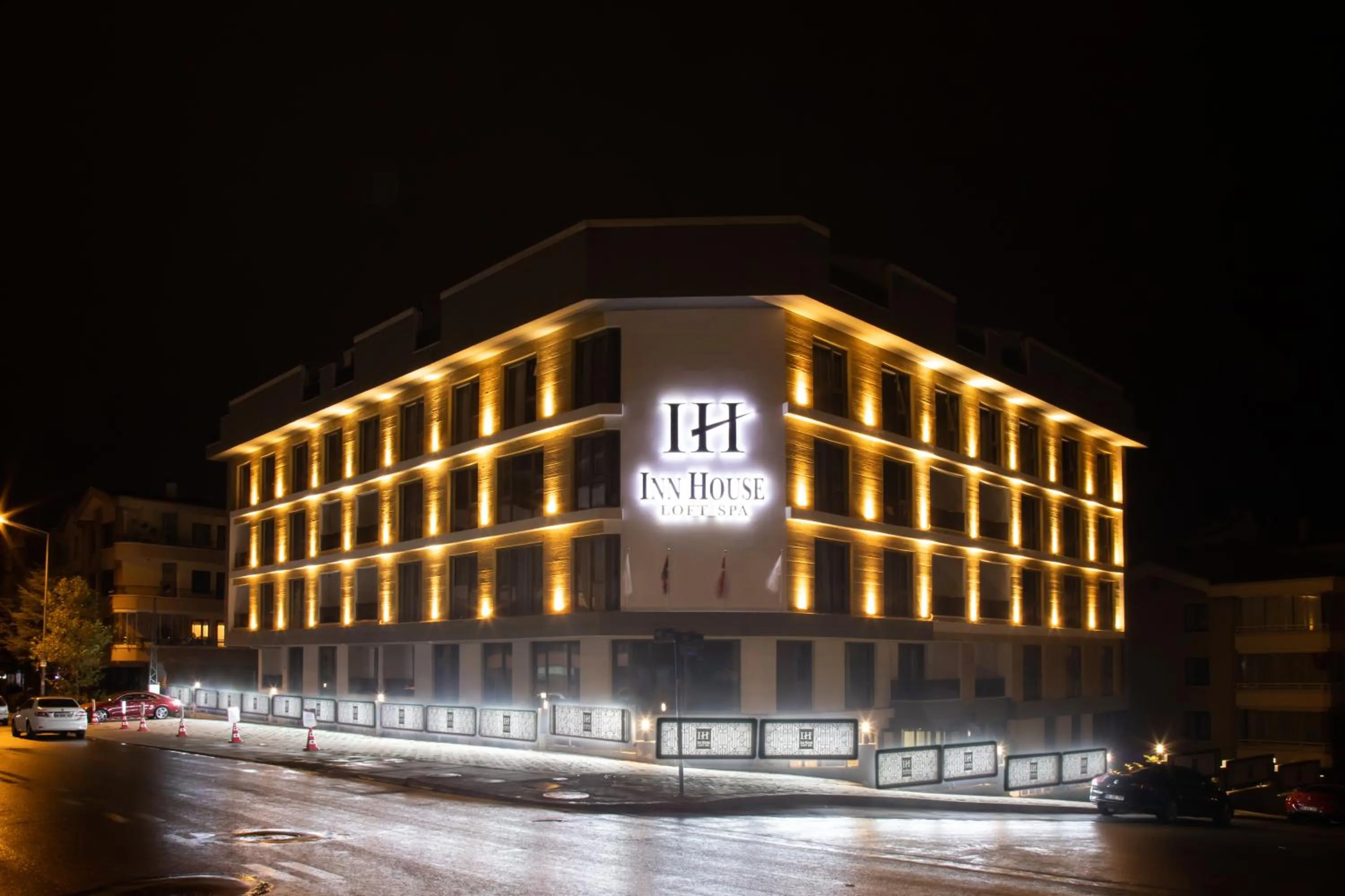 Property building in INN HOUSE LOFT SPA