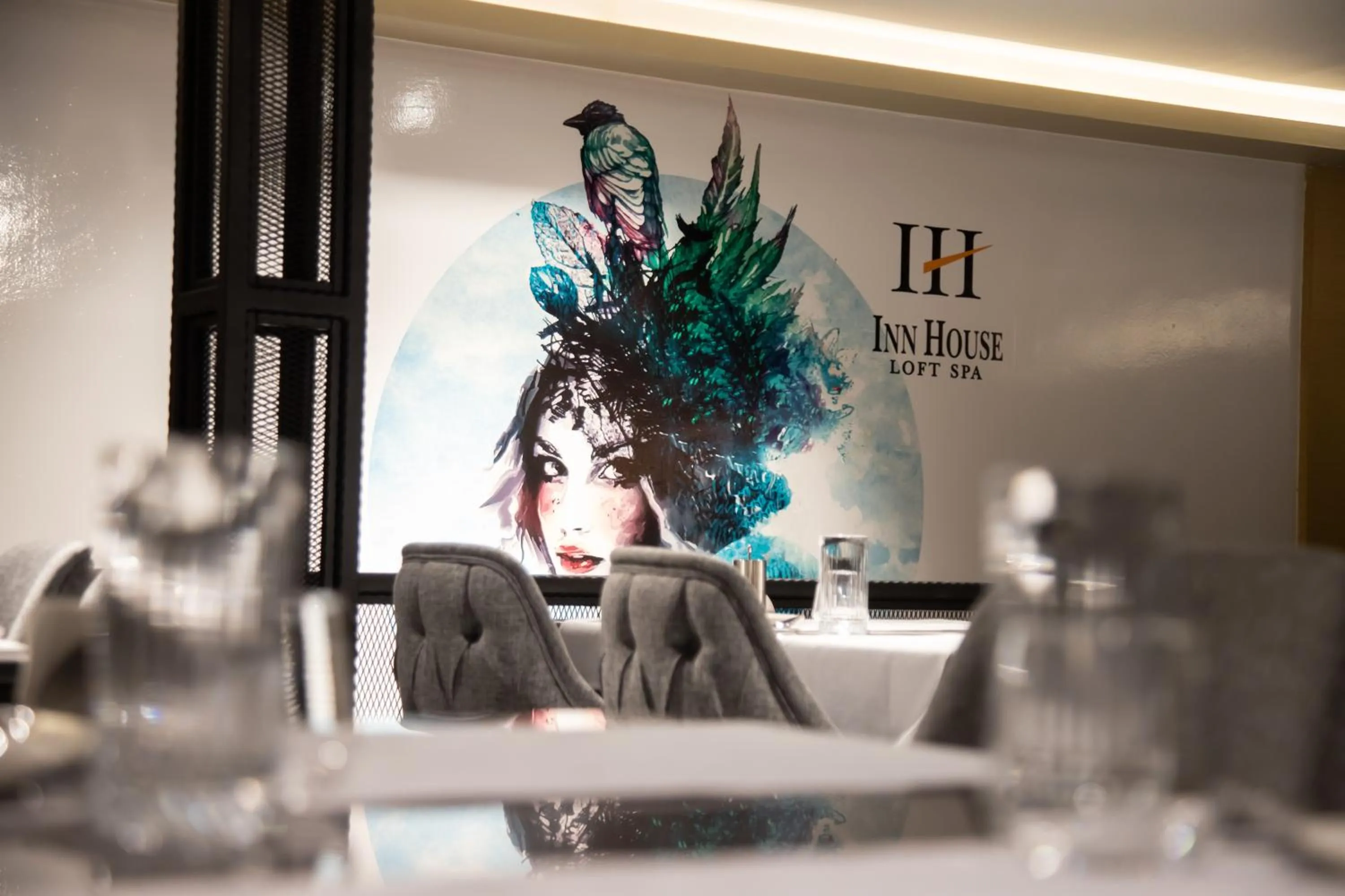 Restaurant/places to eat in INN HOUSE LOFT SPA