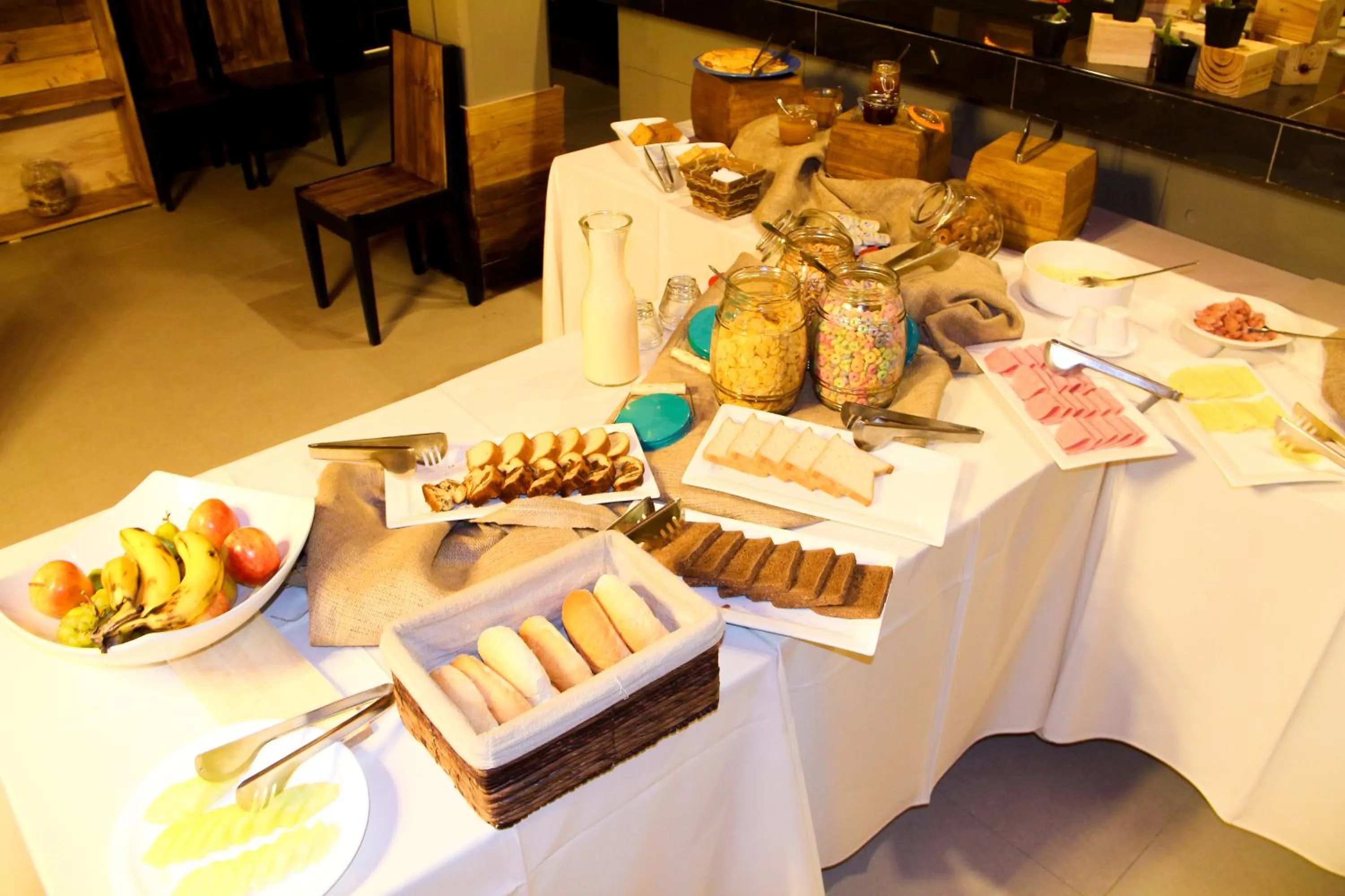 Buffet breakfast in Hotel Jardines de Uyuni