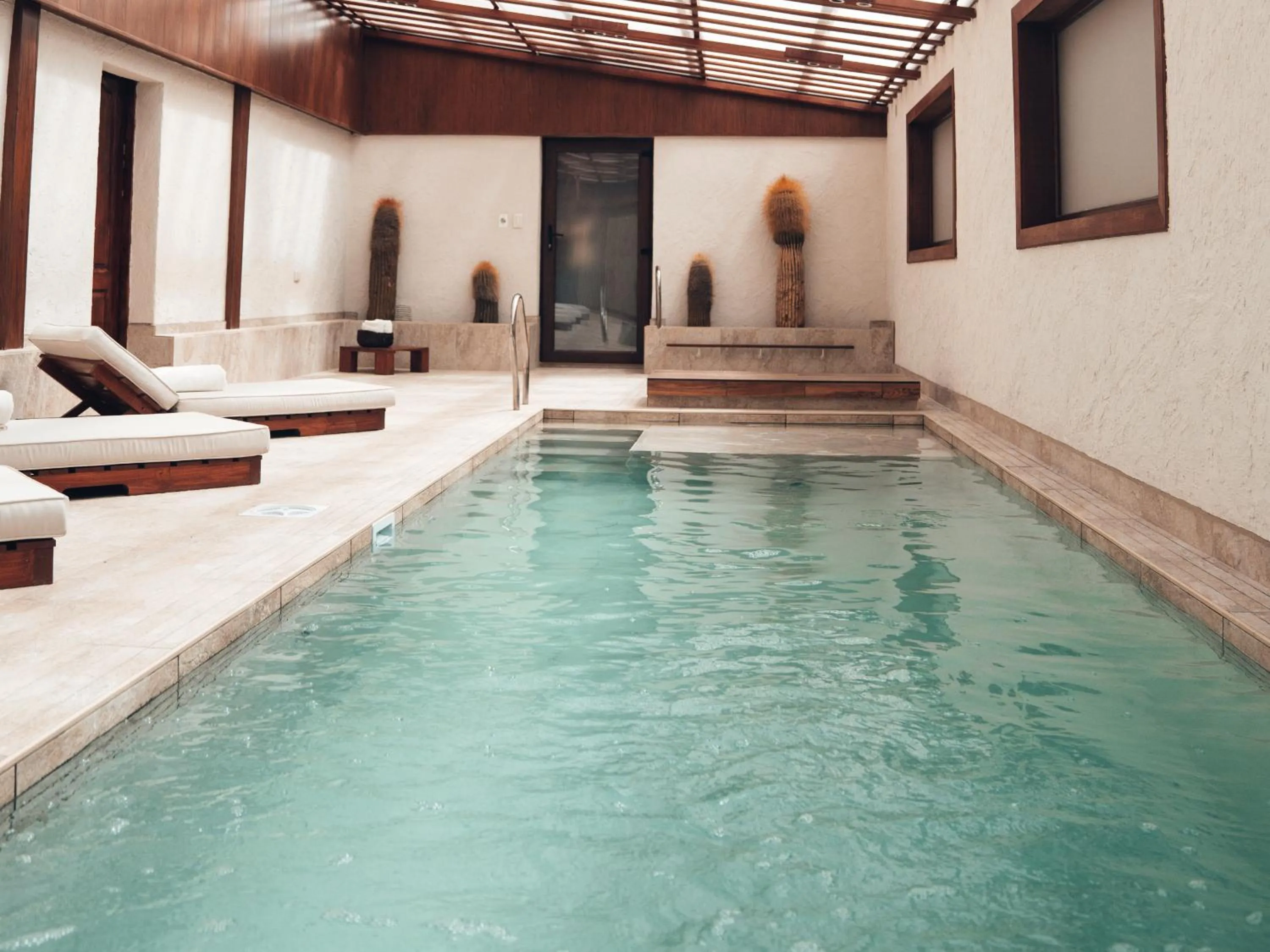 Swimming pool in Hotel Jardines de Uyuni