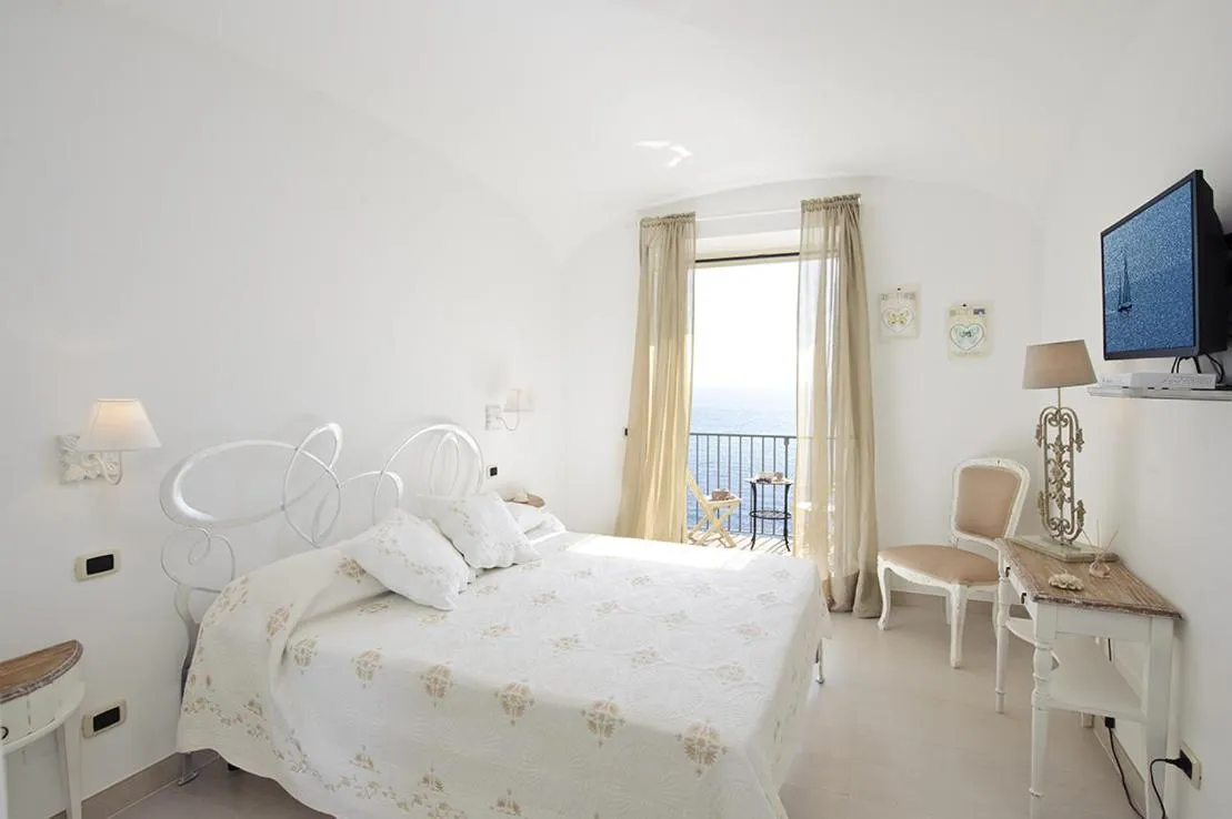 Photo of the whole room, Bed in La Maurella