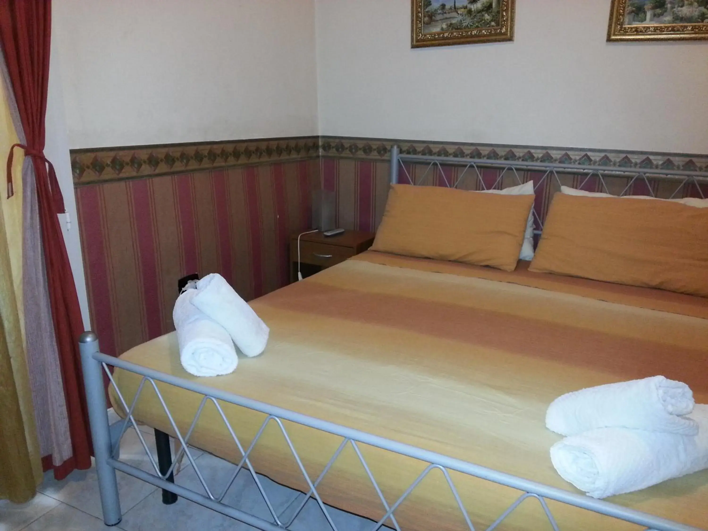 Double or Twin Room with Private External Bathroom in Astra Double or Twin Room with Private External Bathroom in Astra