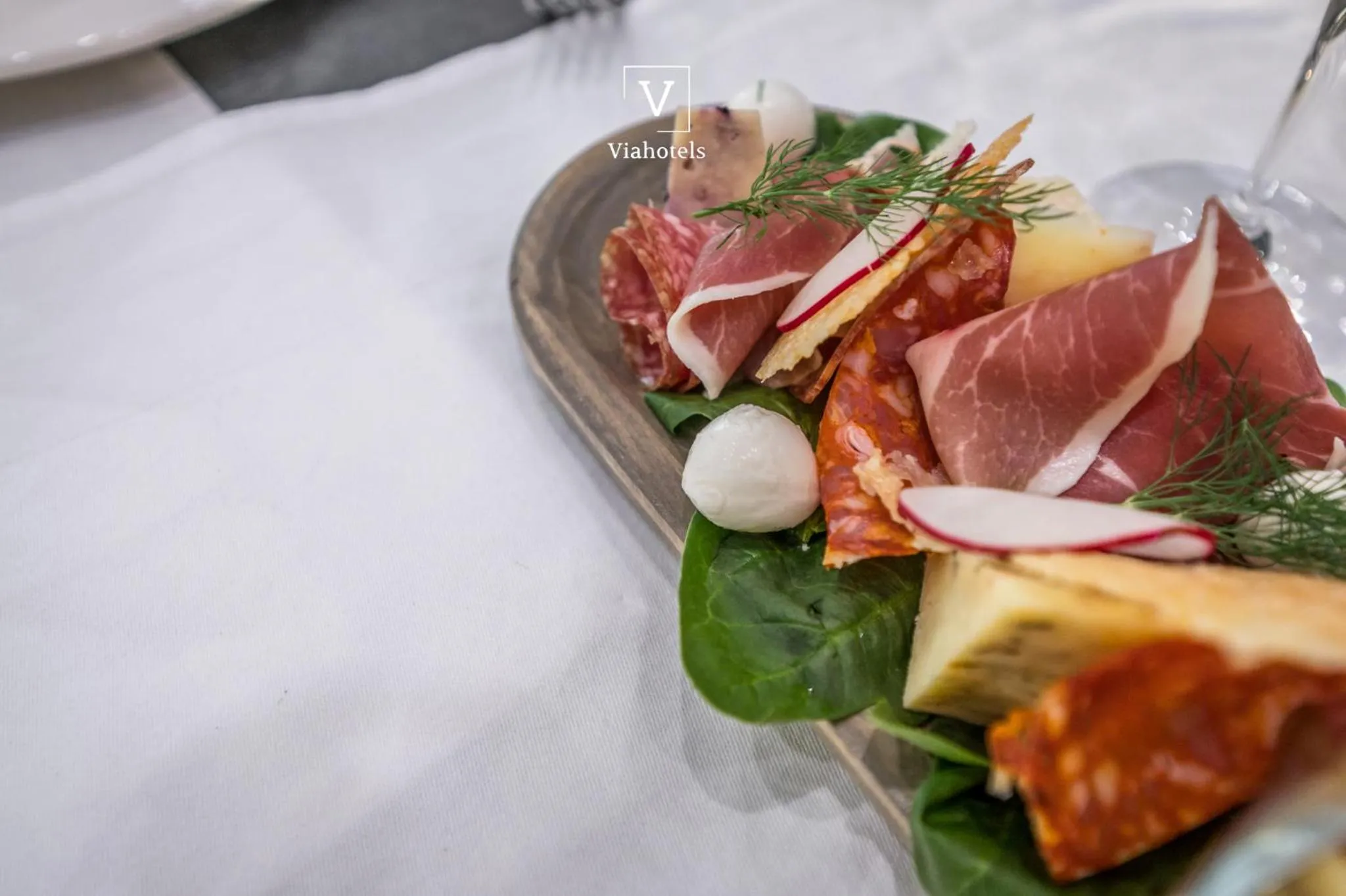 Restaurant/places to eat in VH Eurostar Tirana Hotel Congress & Tirana Spa