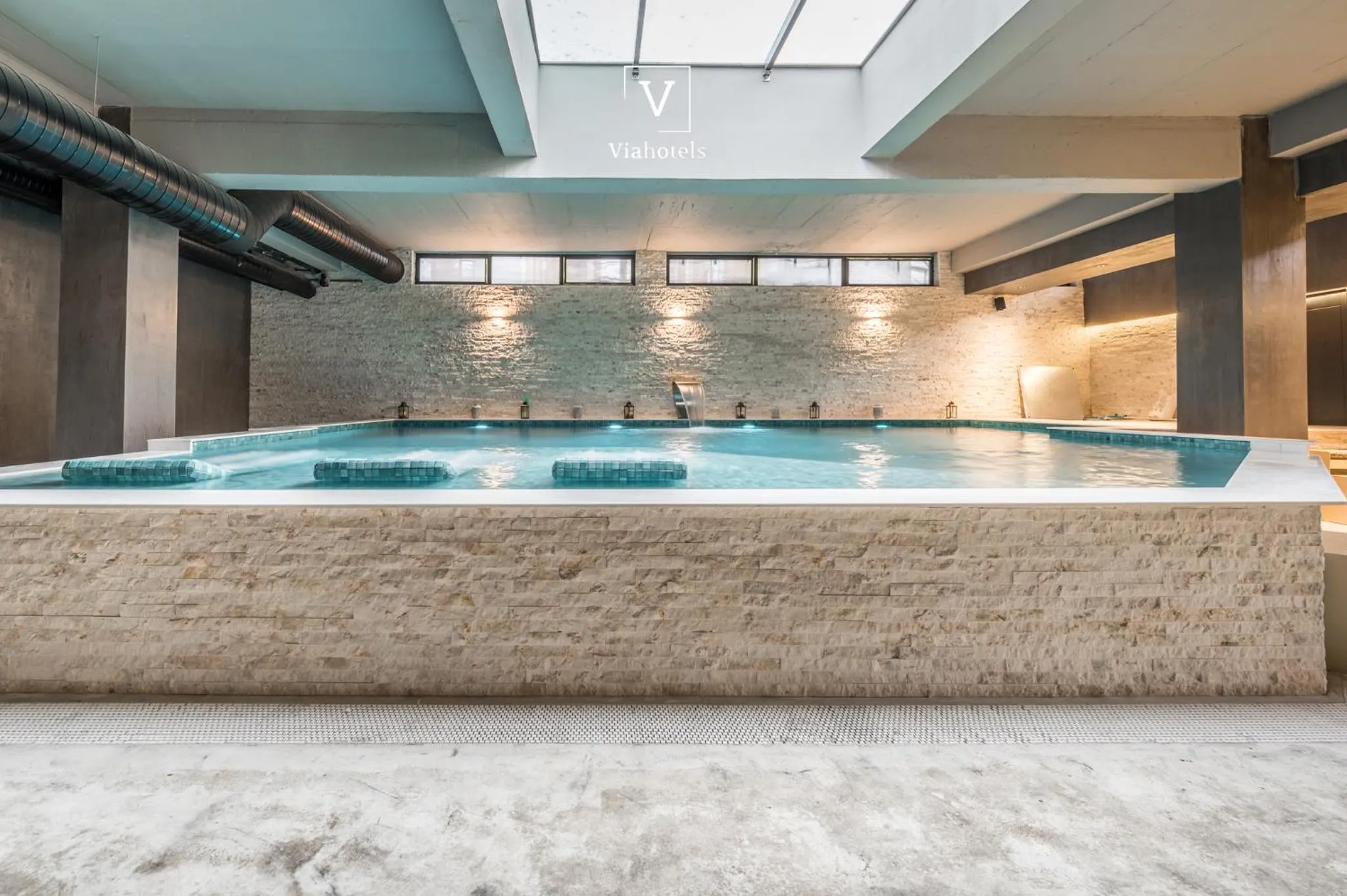 Pool view in VH Eurostar Tirana Hotel Congress & Tirana Spa