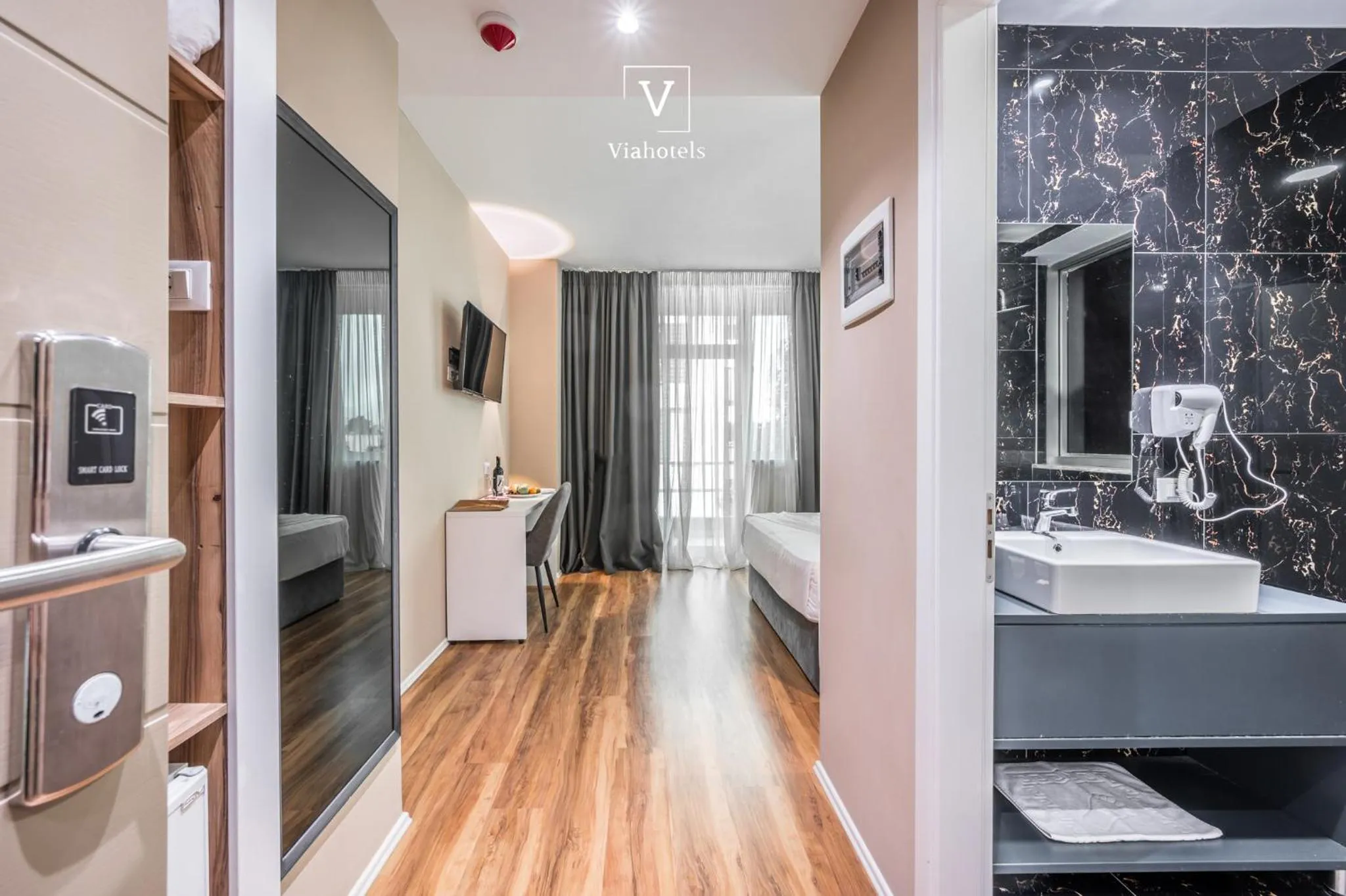 Shower in VH Eurostar Tirana Hotel Congress & Tirana Spa