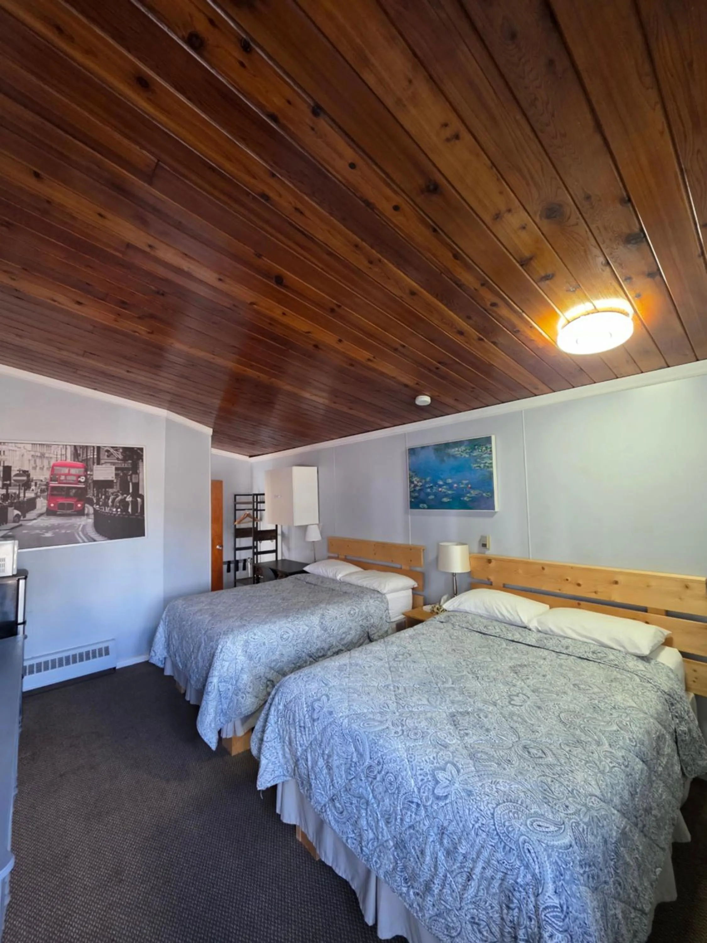 Bed in Bio Vista Motel