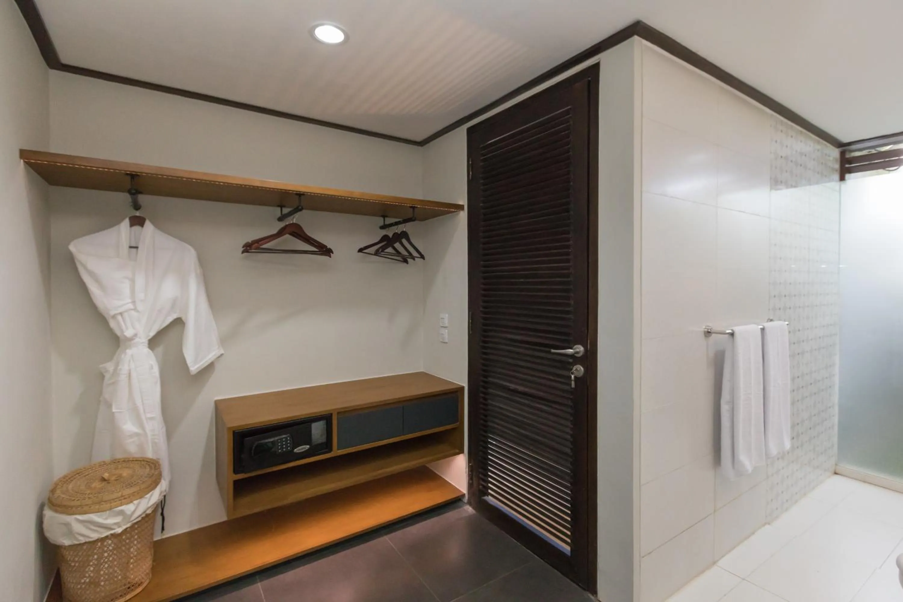 Bathroom in Villa Ciwuwi Balangan by Nagisa Bali