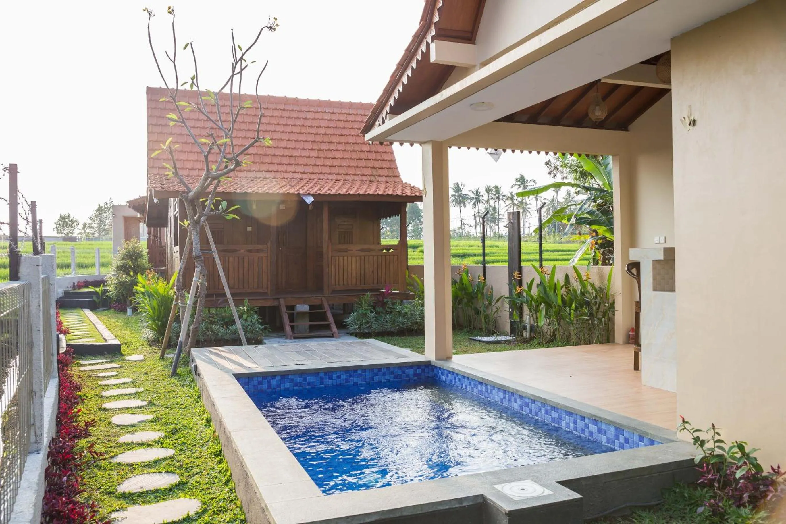 Swimming pool in Victory Munggu