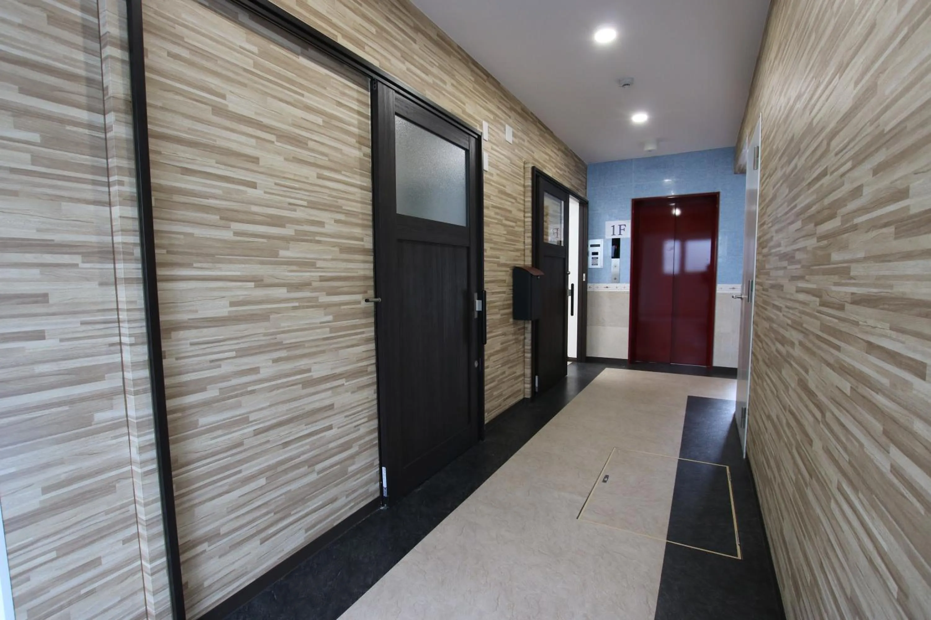 elevator in AMAWARI HOTEL -SEVEN Hotels and Resorts-