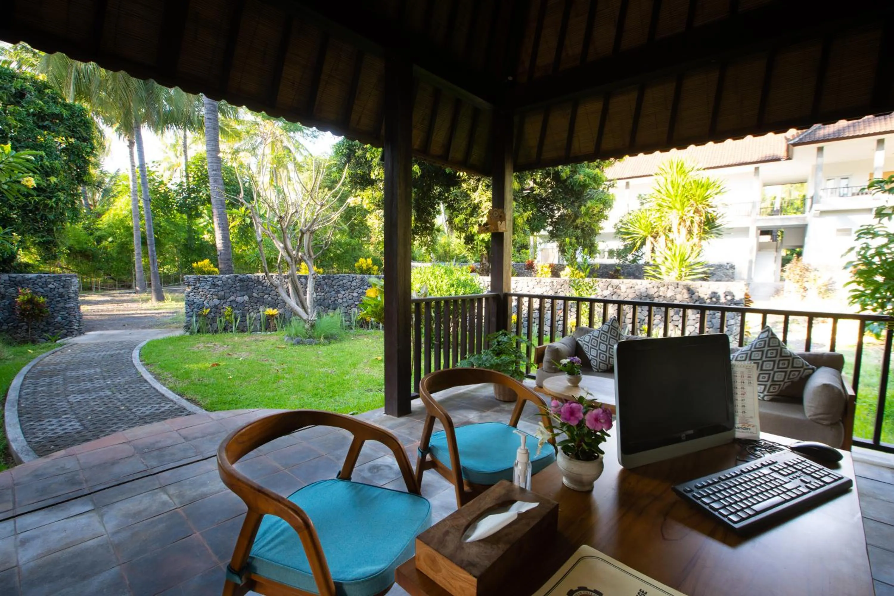 Lobby or reception in The Kirana Tembok
