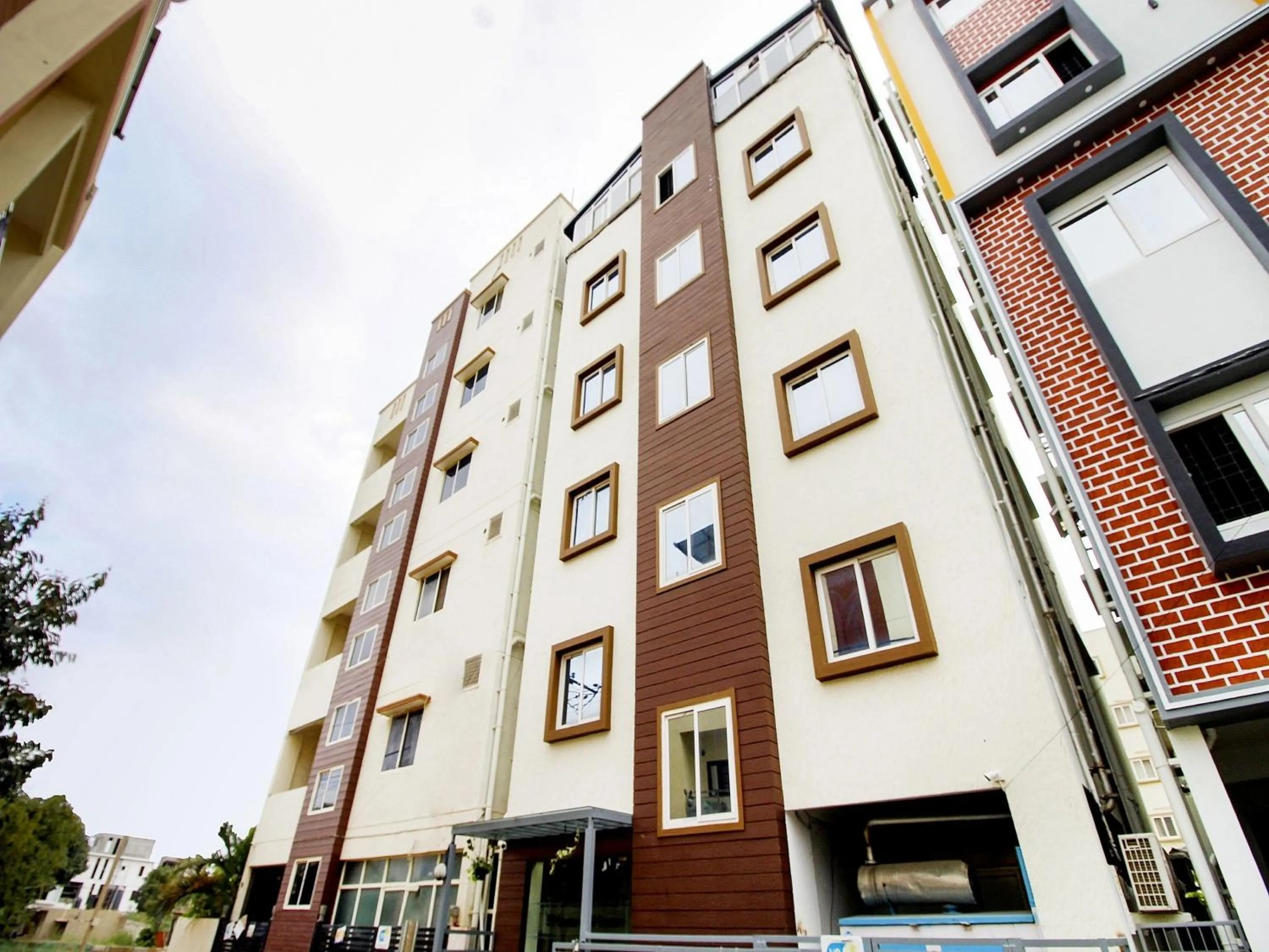 Facade/entrance in Hotel O Sm Residency