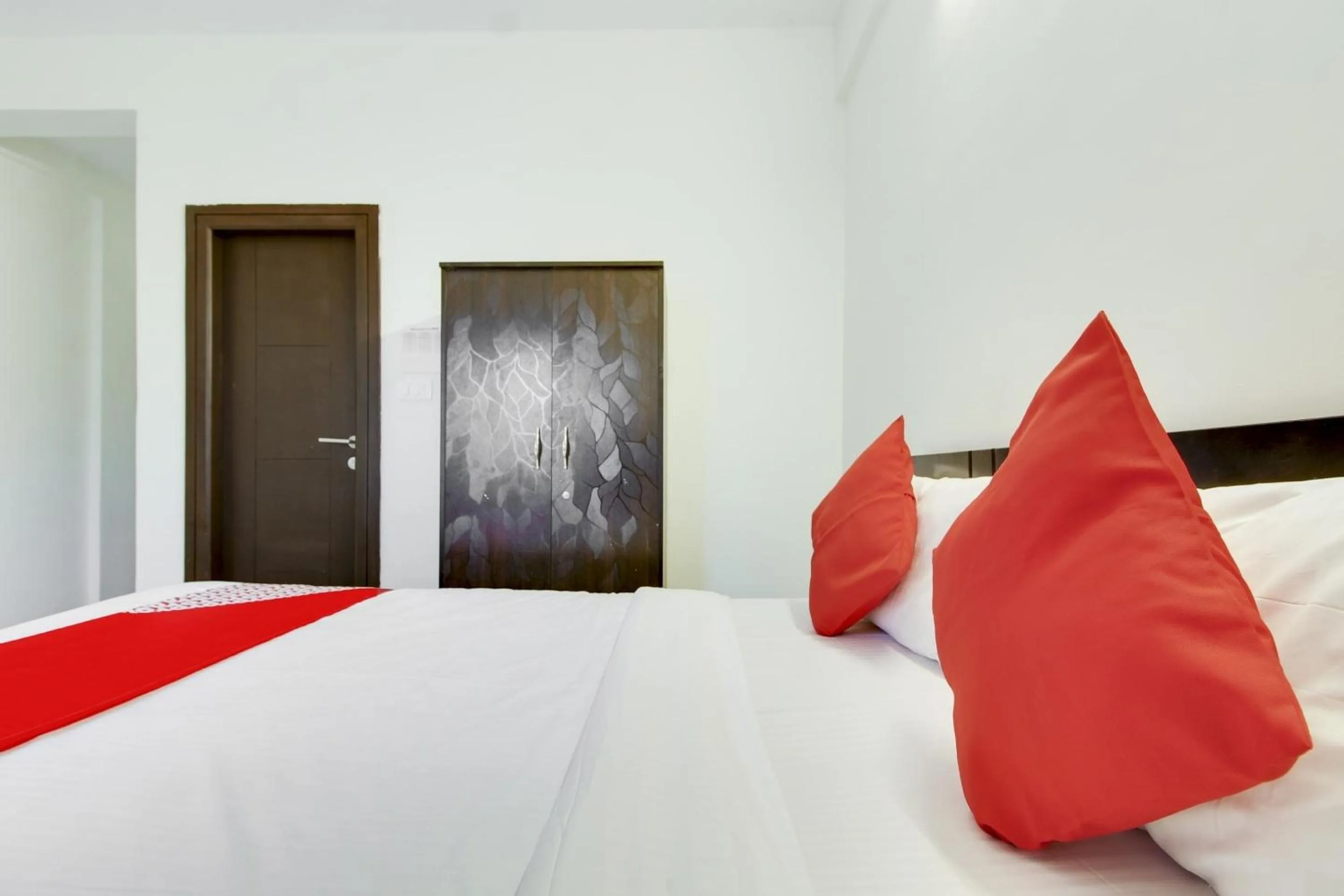 Bedroom, Bed in Hotel O Sm Residency