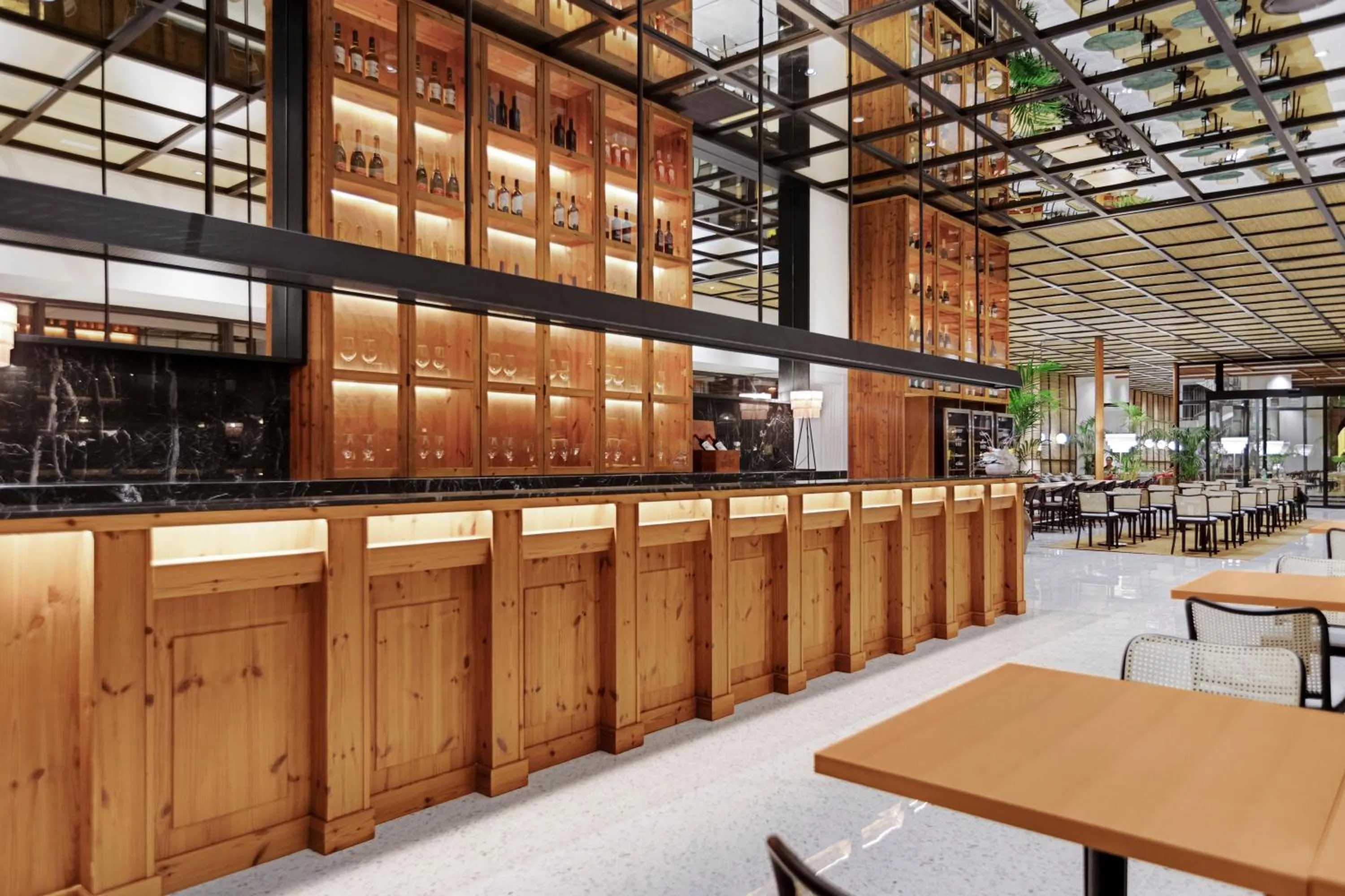 Restaurant/places to eat in Hotel Aubamar Suites & Spa